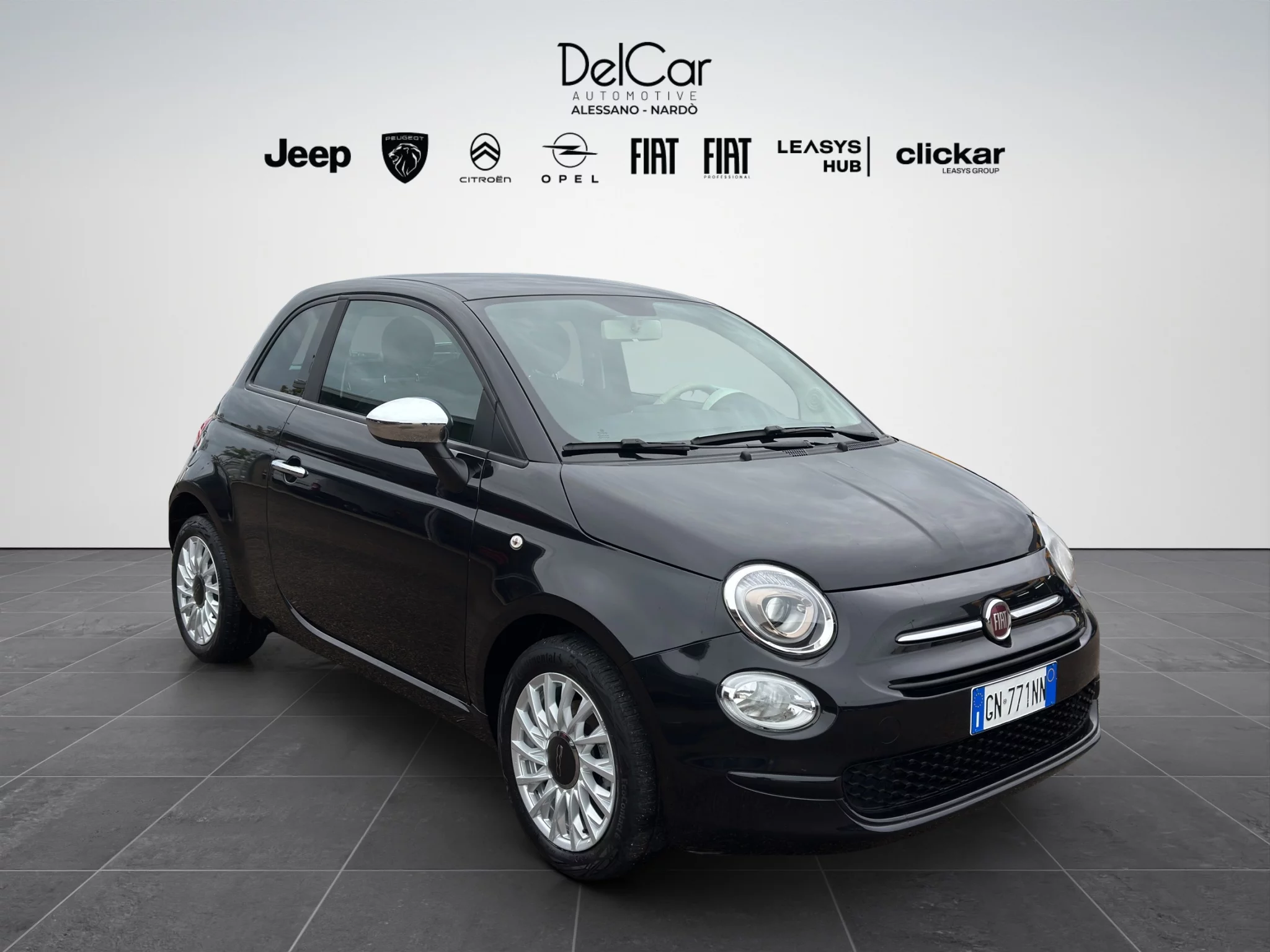 Fiat 500 1.0 HYBRID 2023 — foto 8 di 20