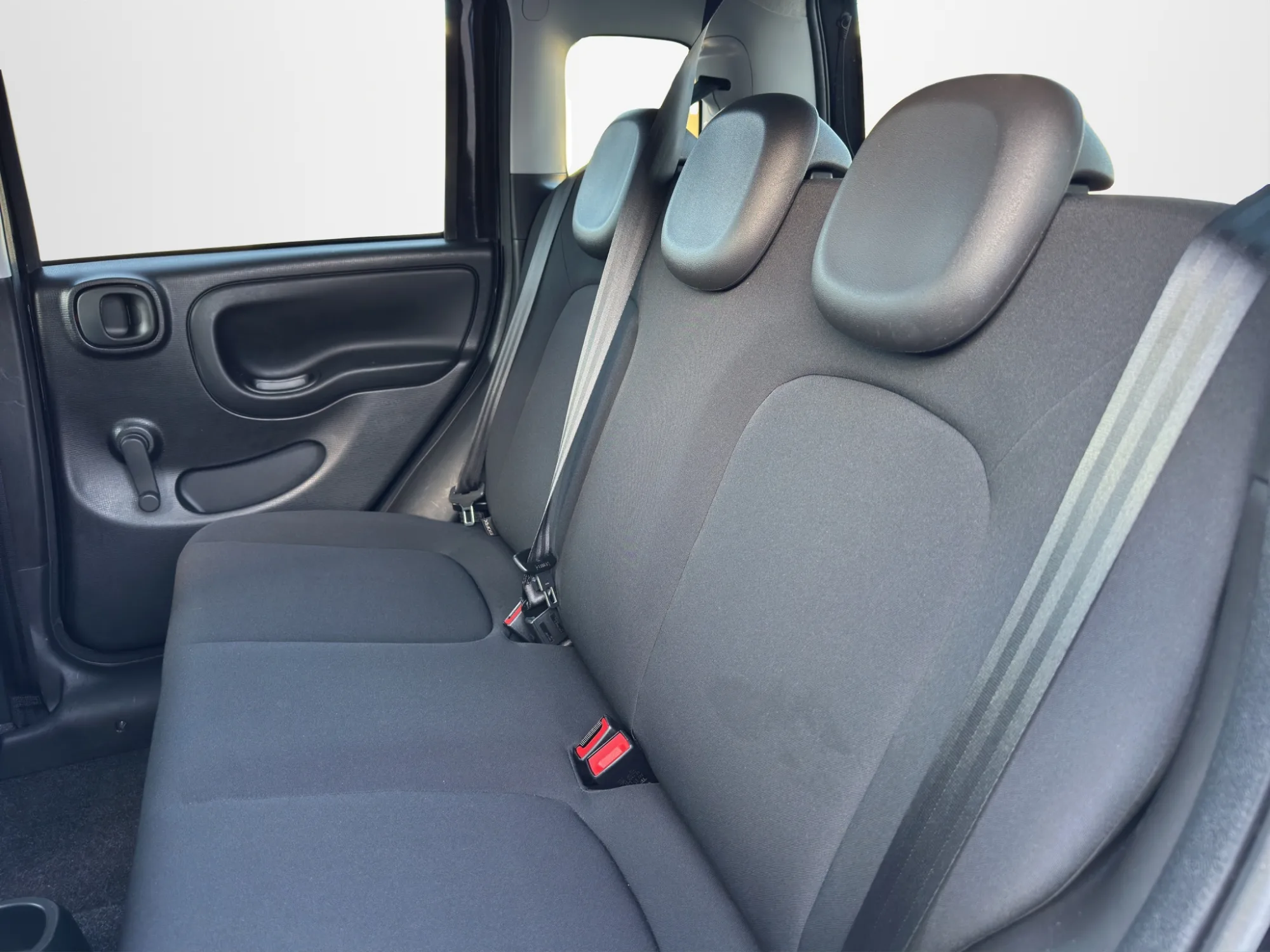Fiat Panda 1.0 70 Cv. Hybrid City Life 2023 — foto 13 di 19