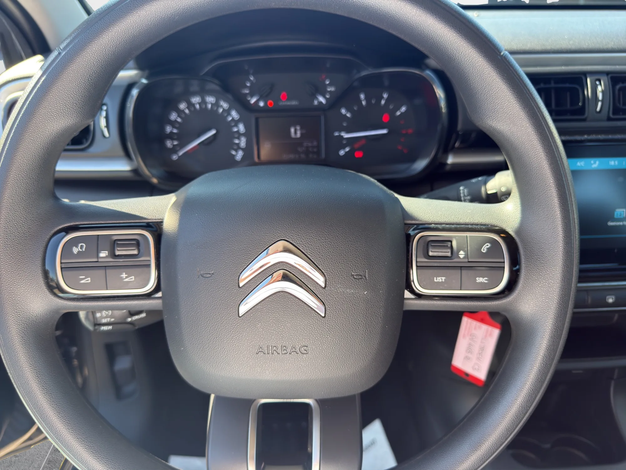 Citroën C3 1.5 BlueHDI 100 Cv. Plus 2024 — foto 9 di 18