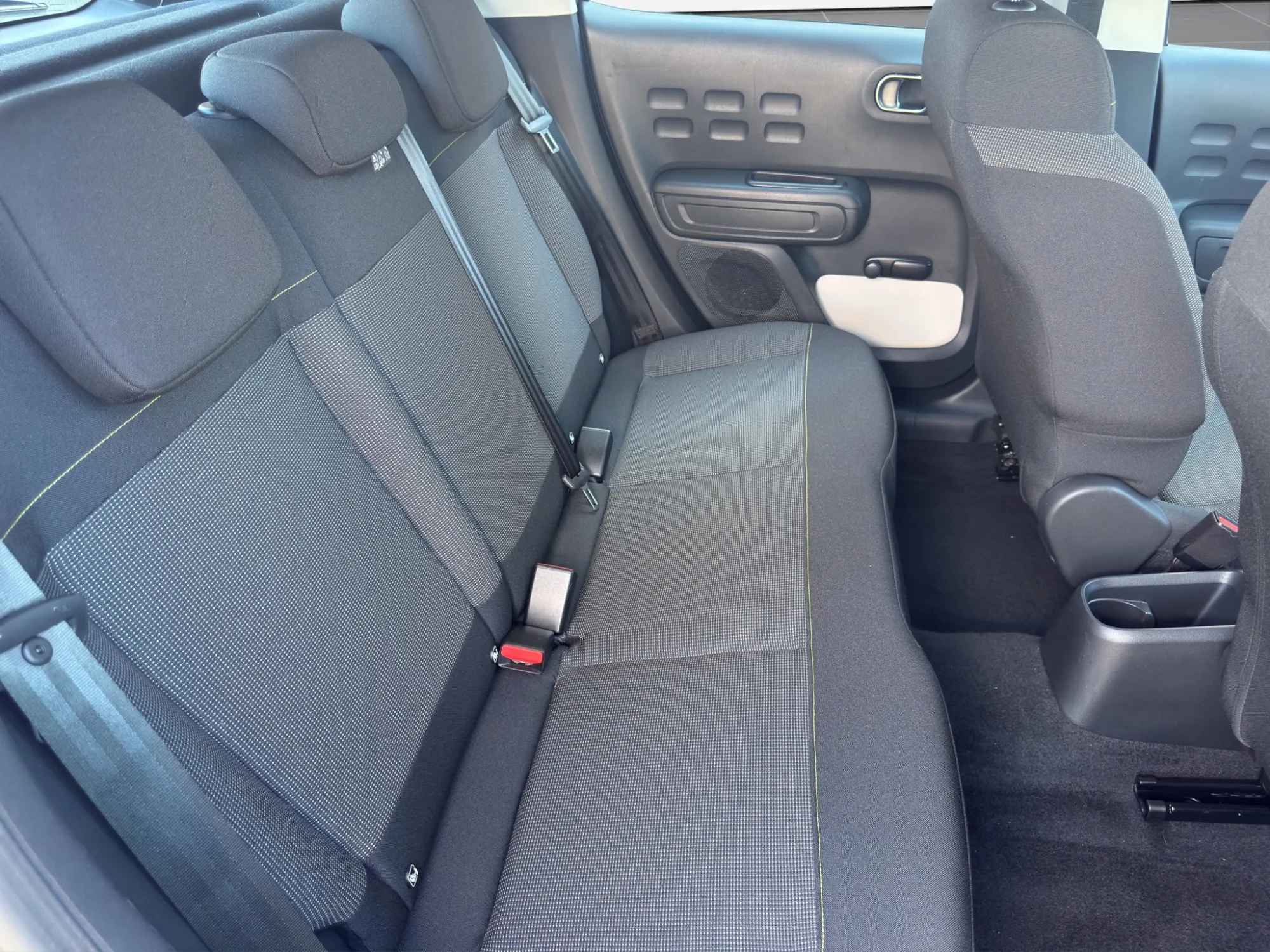 Citroën C3 1.5 BlueHDI 100 Cv. Plus 2024 — foto 15 di 18