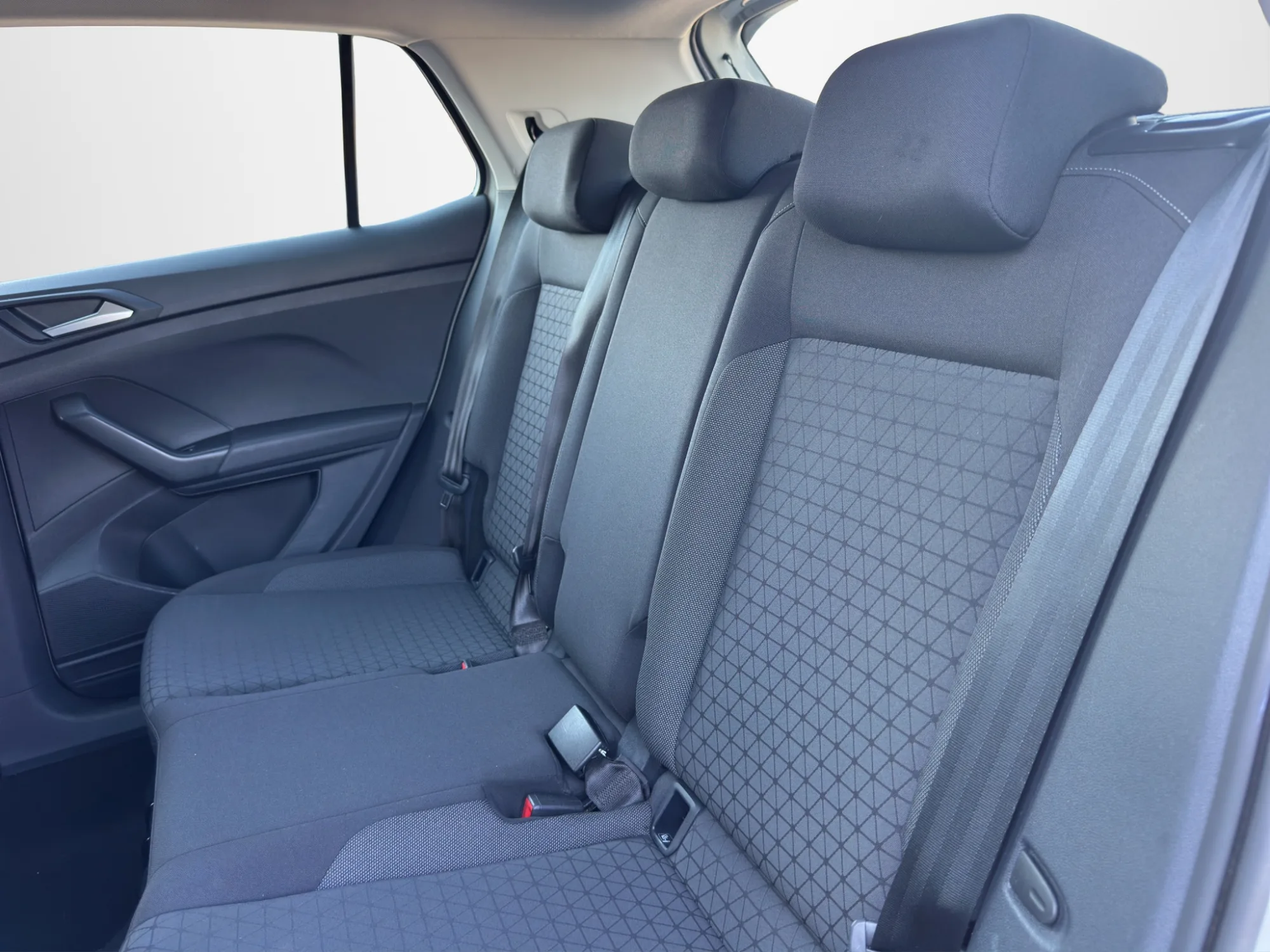 Volkswagen T-Cross 1.0 TSI 95 CV Style 2022 — foto 13 di 21
