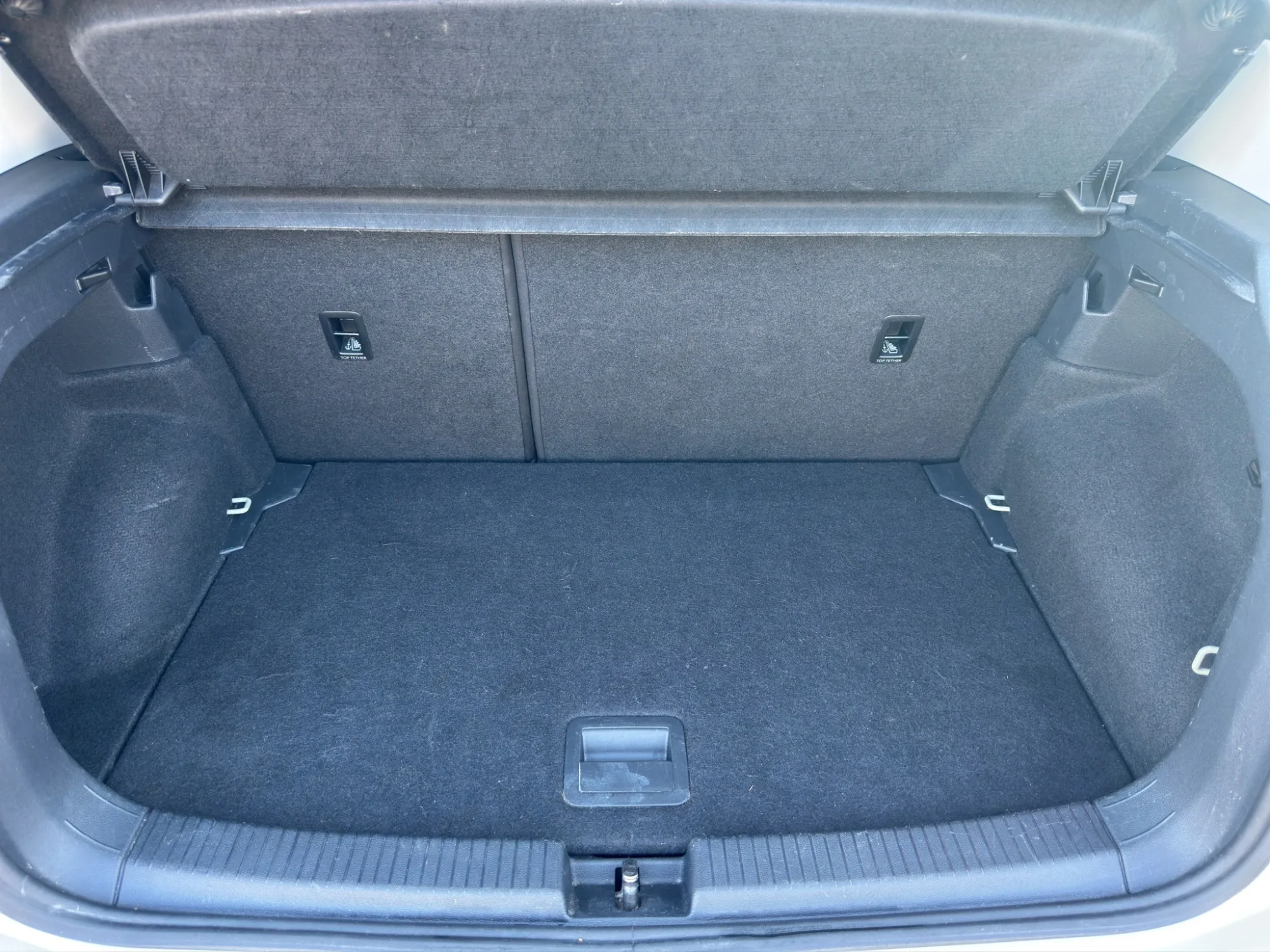 Volkswagen T-Cross 1.0 TSI 95 CV Style 2022 — foto 19 di 21