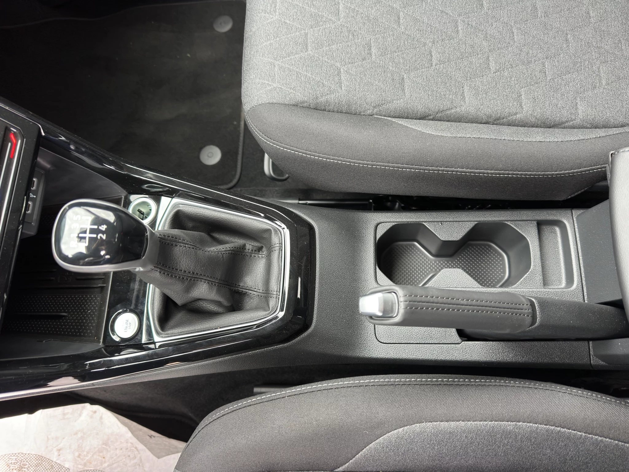 Volkswagen T-Cross 1.0 TSI EDITION PLUS 2025 — foto 17 di 20