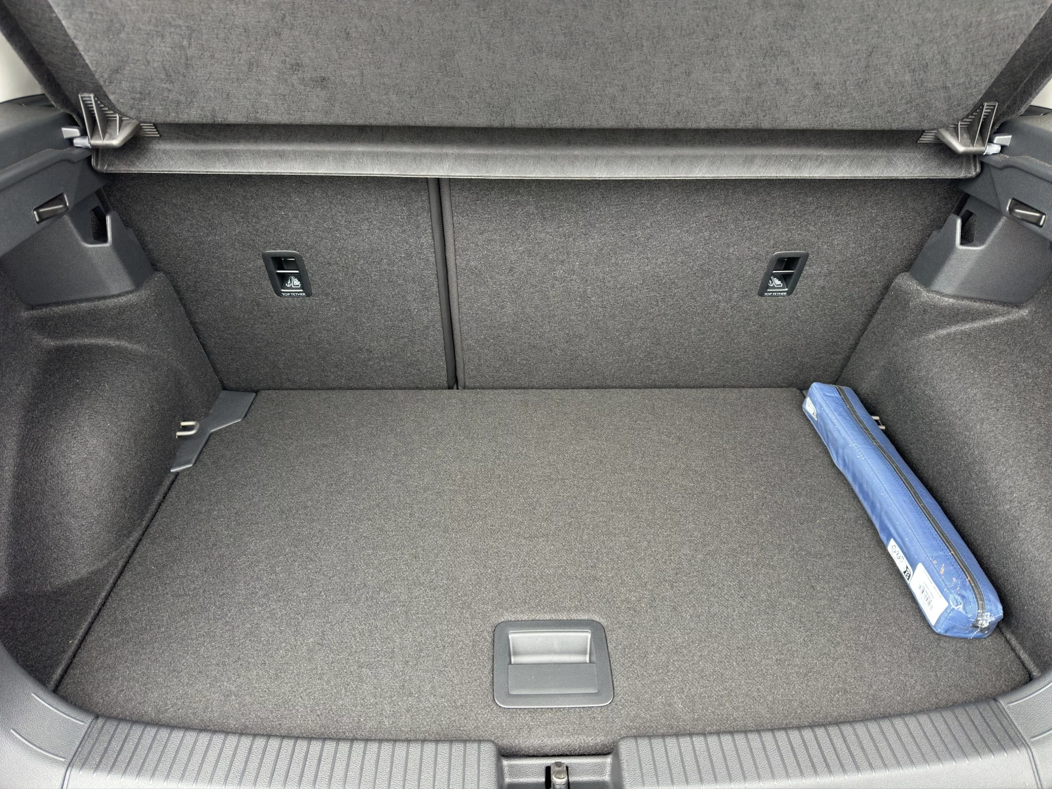 Volkswagen T-Cross 1.0 TSI EDITION PLUS 2025 — foto 18 di 20