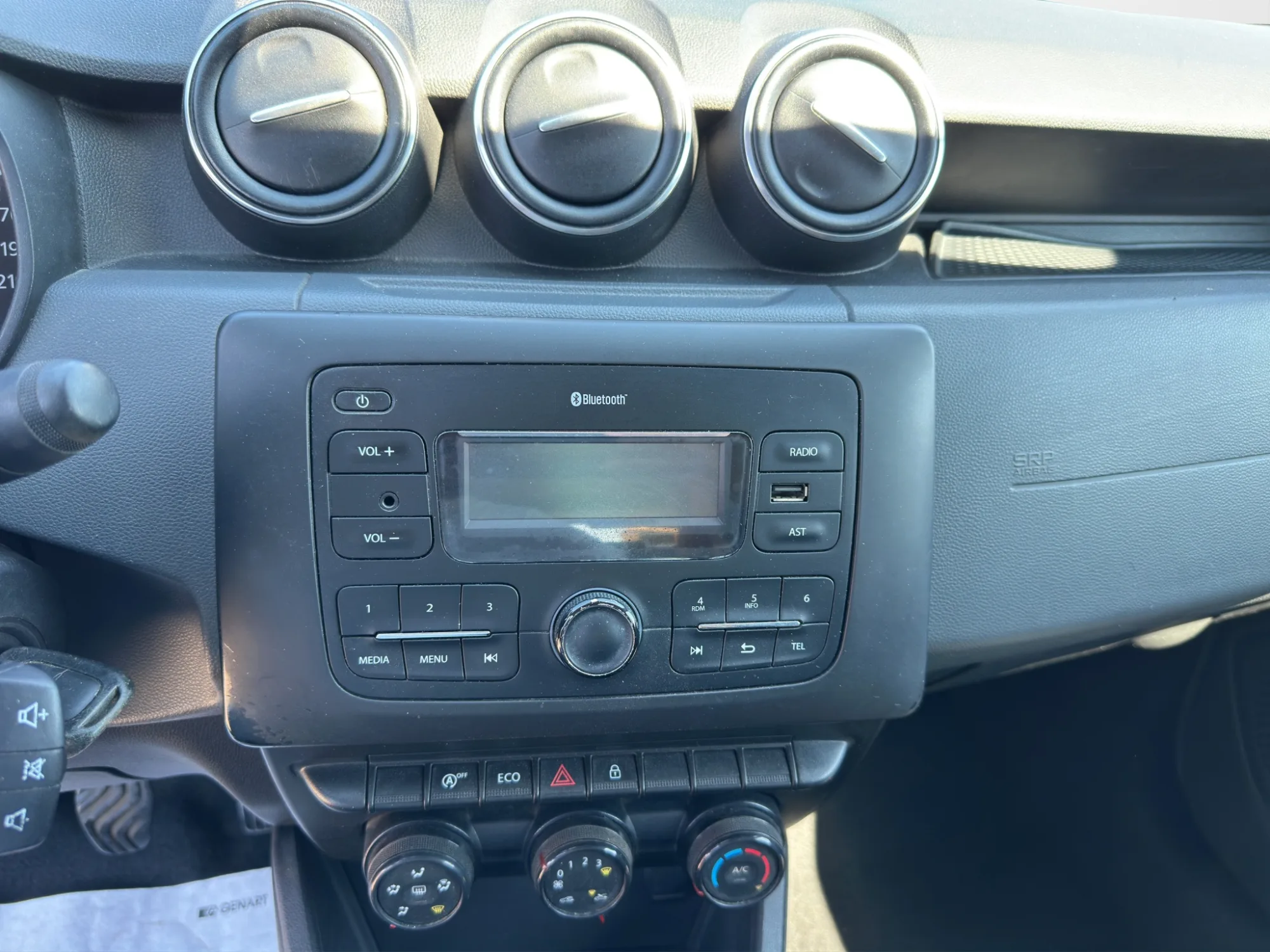 Dacia Duster 1.5 dCi 90 Cv. Essential 2018 — foto 15 di 20