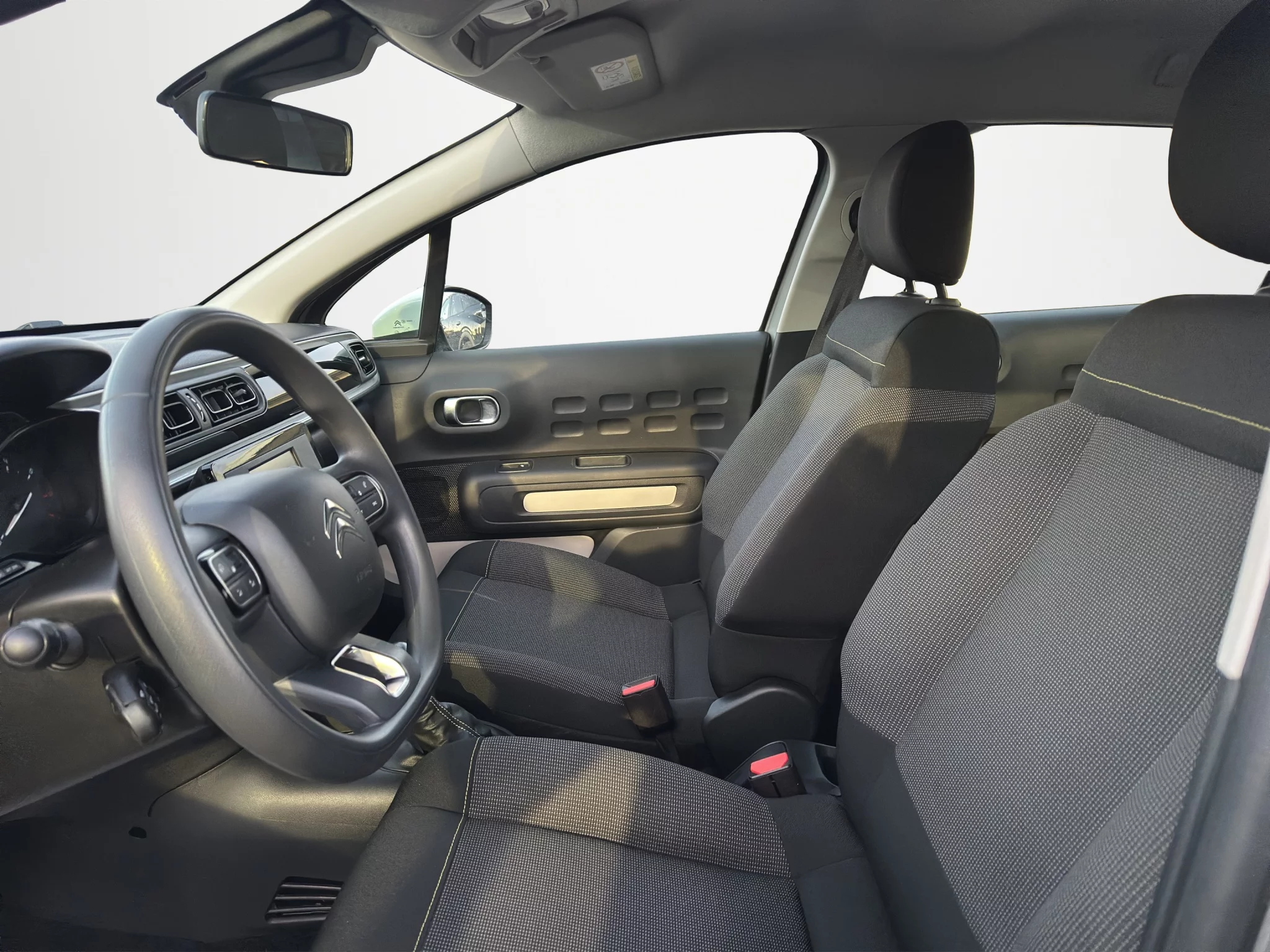 Citroën C3 1.5 BLUEHDi YOU 2023 — foto 9 di 19