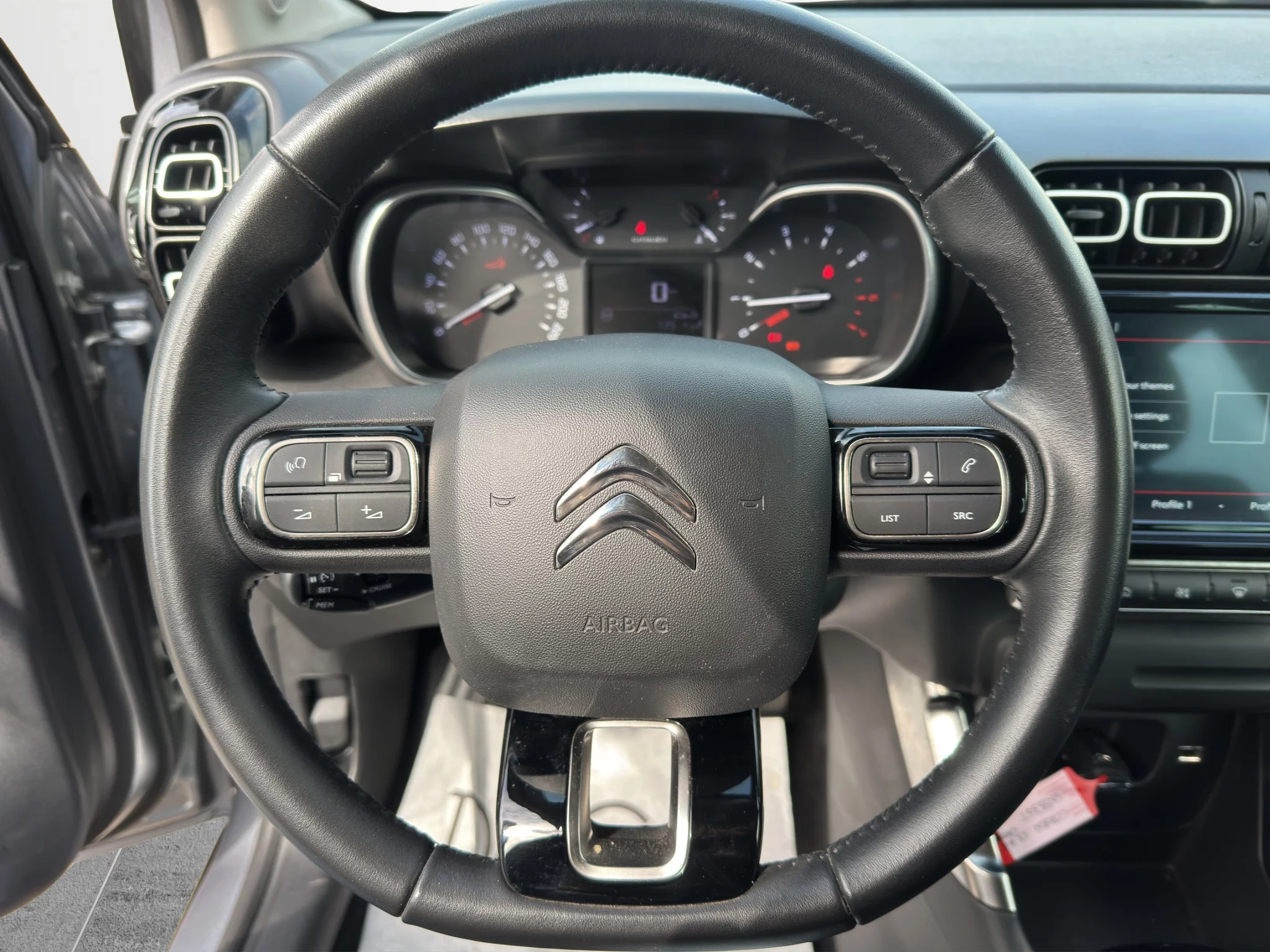 Citroën C3 AIRCROSS 1.5 BLUEHDI SHINE 2023 — foto 9 di 20