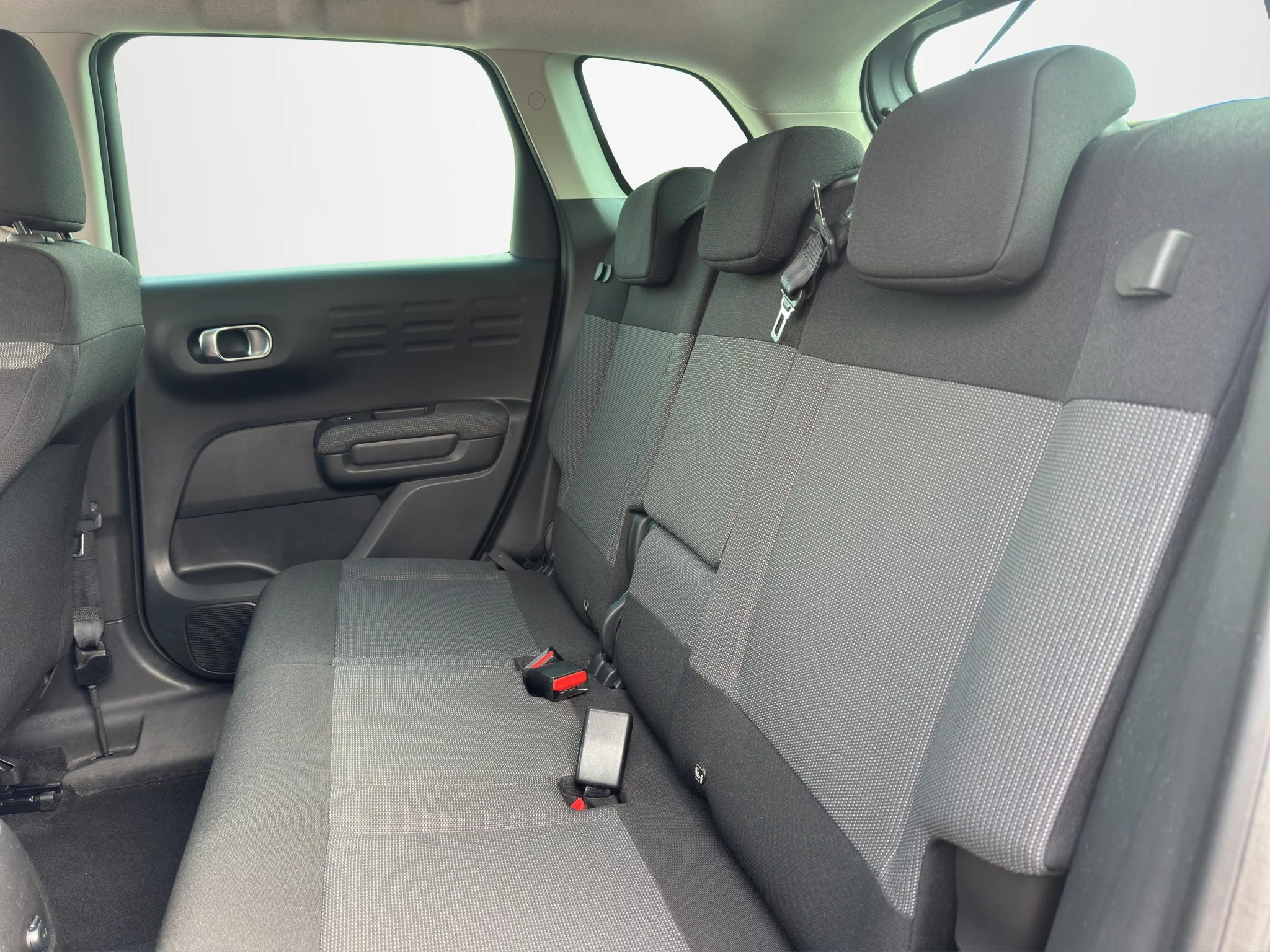 Citroën C3 AIRCROSS 1.5 BLUEHDI SHINE 2023 — foto 12 di 20