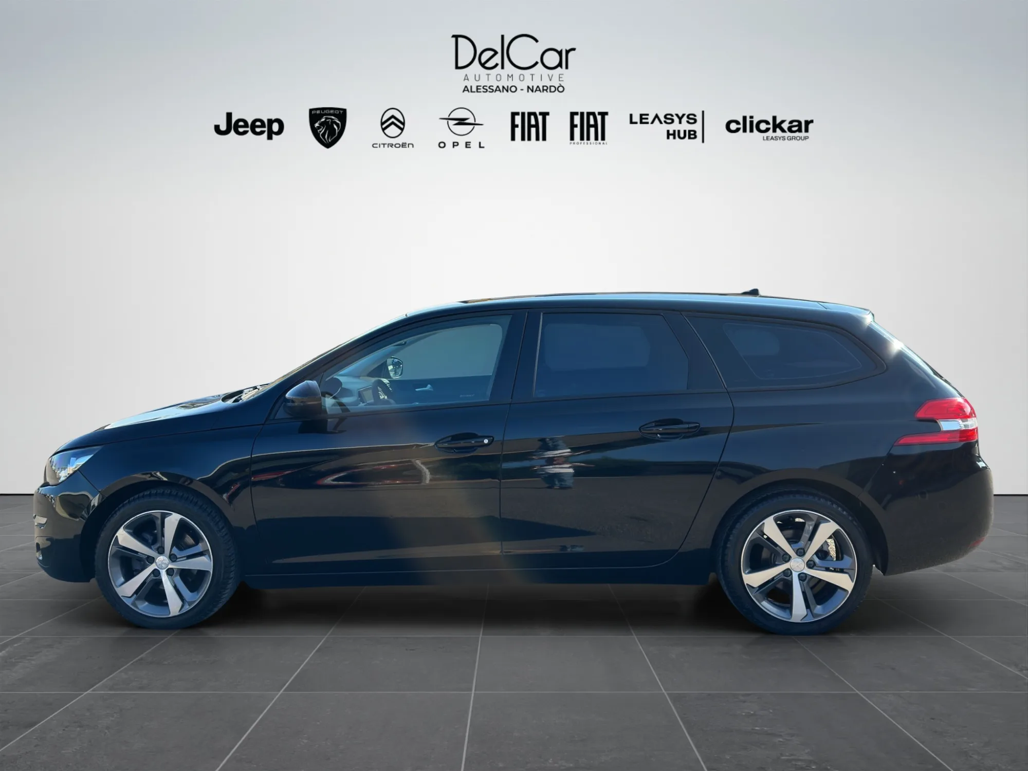 Peugeot 308 1.6 E-HDI 115 CV ACTIVE SW 2014 — foto 3 di 24