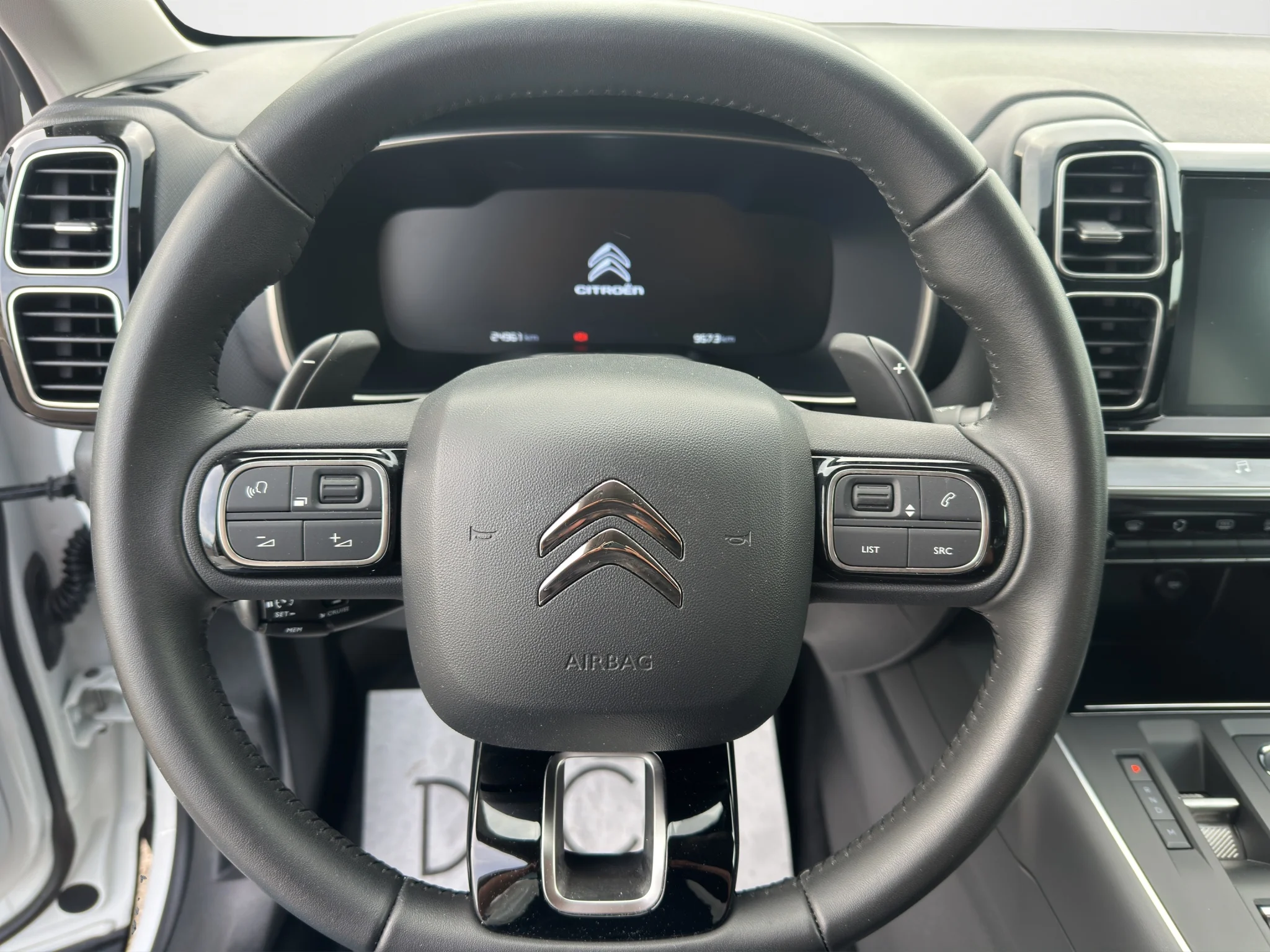 Citroën C5 AIRCROSS 1.5 BLUEHDI EAT8 FEEL PACK 2023 — foto 10 di 23