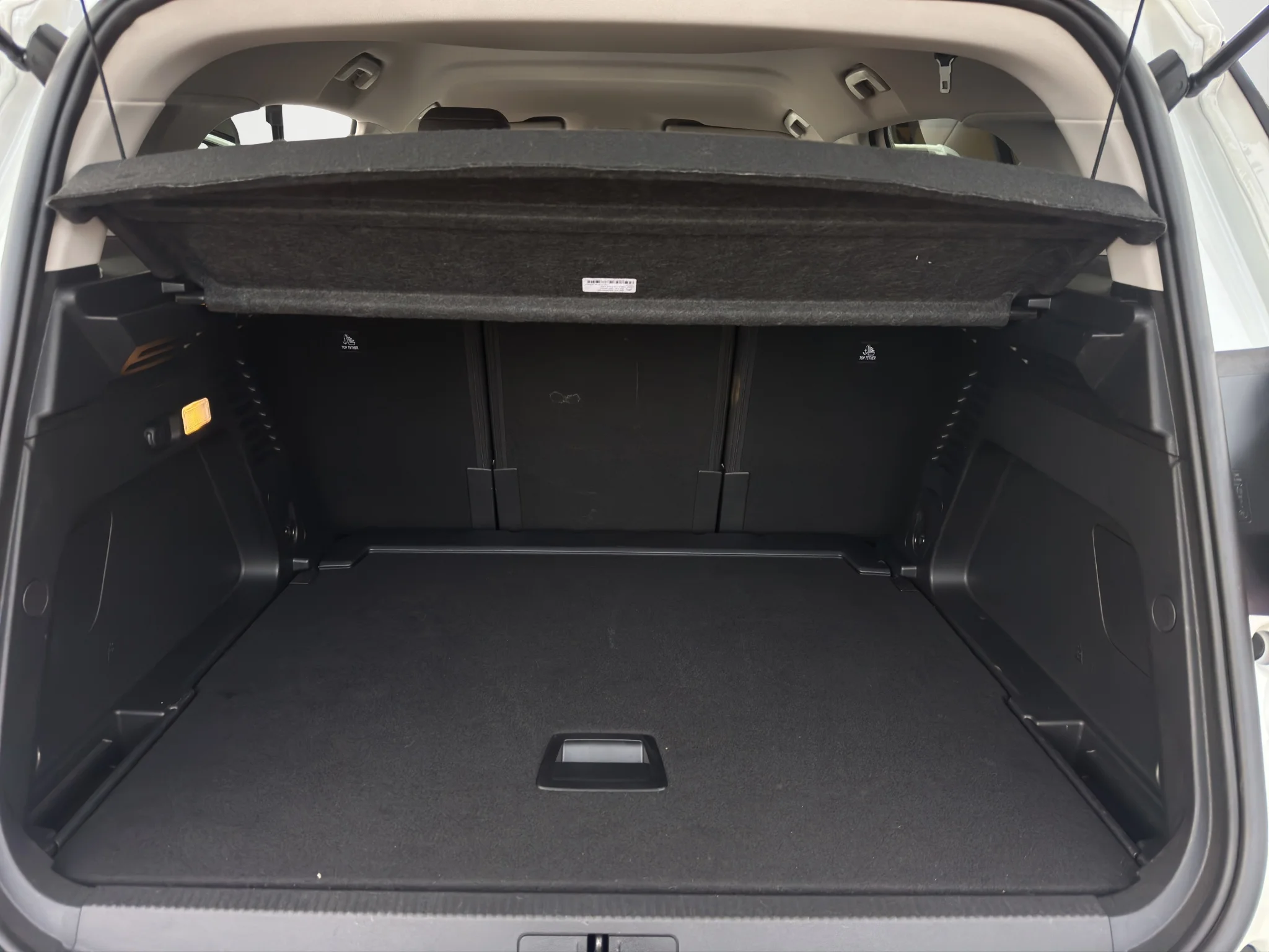 Citroën C5 AIRCROSS 1.5 BLUEHDI EAT8 FEEL PACK 2023 — foto 20 di 23