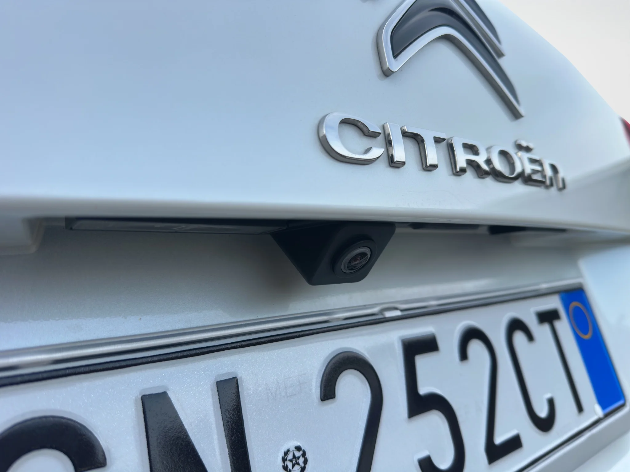 Citroën C5 AIRCROSS 1.5 BLUEHDI EAT8 FEEL PACK 2023 — foto 23 di 23