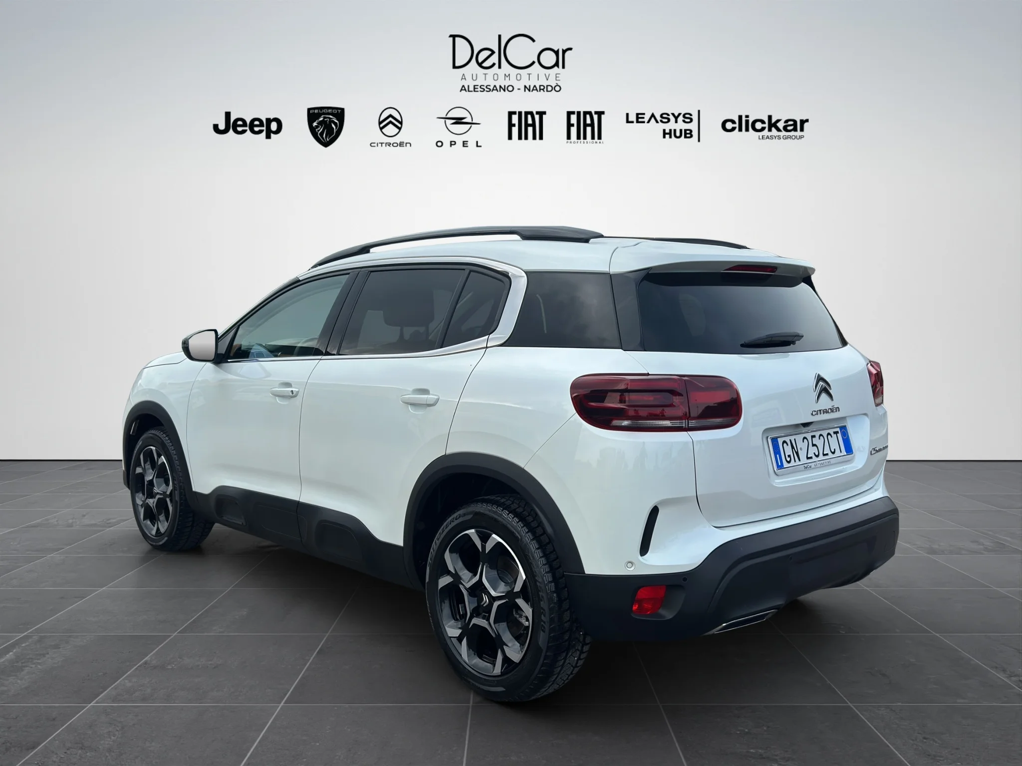 Citroën C5 AIRCROSS 1.5 BLUEHDI EAT8 FEEL PACK 2023 — foto 4 di 23