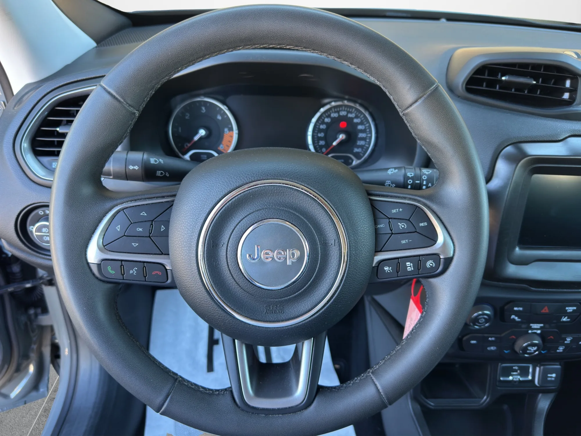 Jeep Renegade 1.6 MJT 130 Cv. Limited 2022 — foto 10 di 22