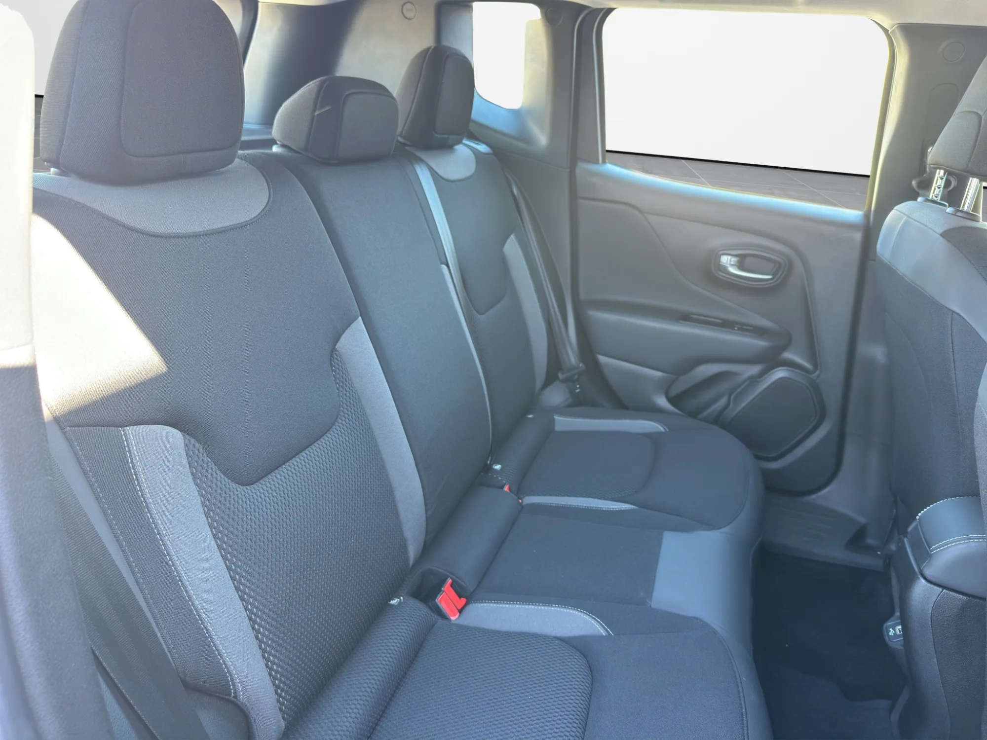 Jeep Renegade 1.6 MJT 130 Cv. Limited 2022 — foto 19 di 22