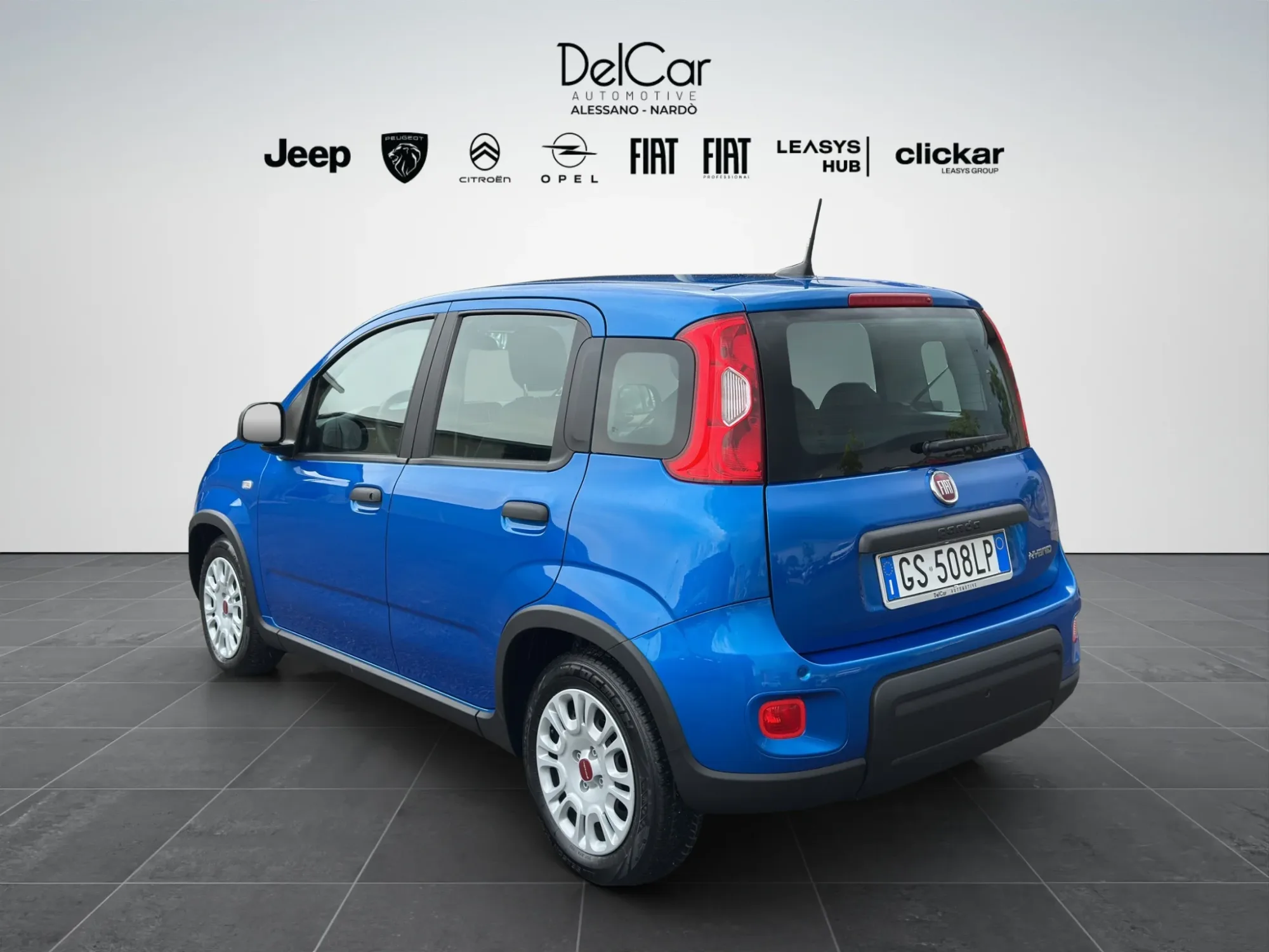 Fiat Panda 1.0 HYBRID 2023 — foto 4 di 17