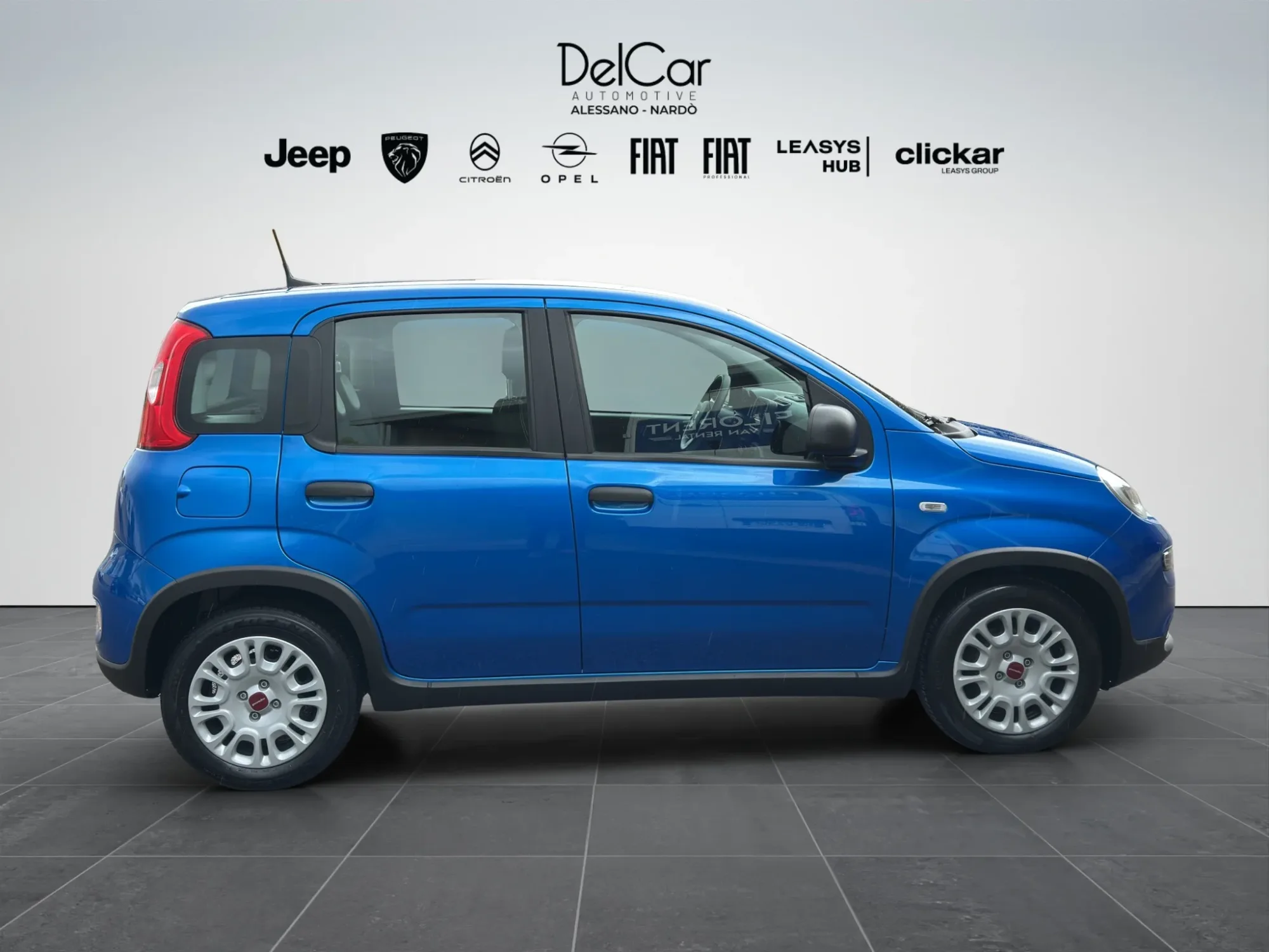 Fiat Panda 1.0 HYBRID 2023 — foto 7 di 17