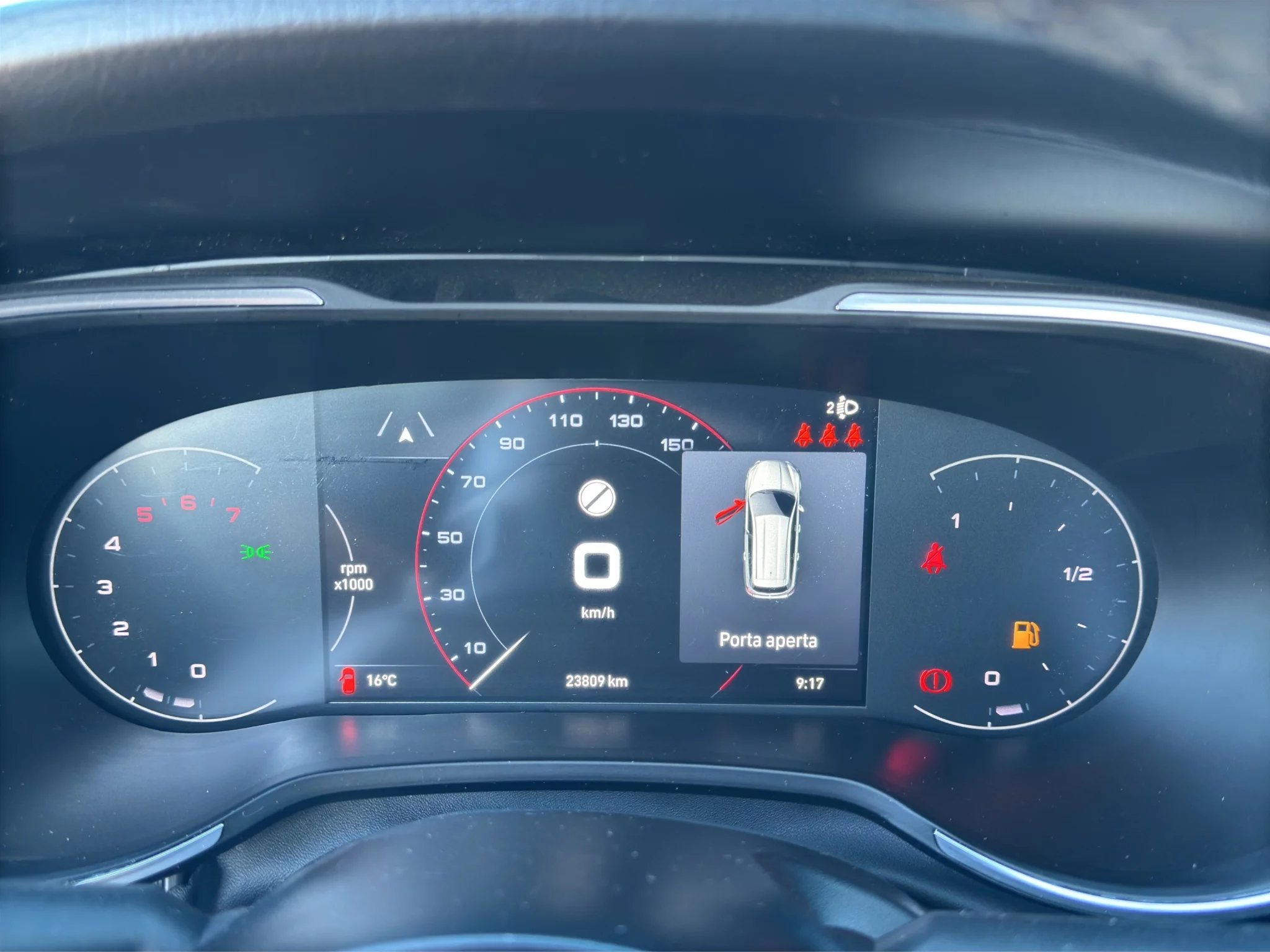 Fiat Tipo STATION WAGON CROSS 1.6 MJT 2023 — foto 11 di 21