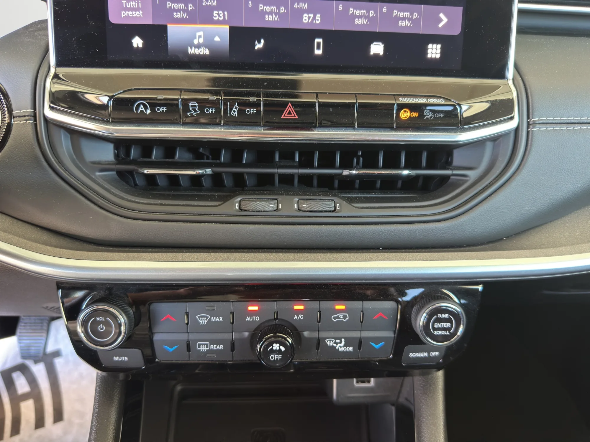 Jeep Compass 1.6 Mjt 130 Cv. Limited 2023 — foto 15 di 20