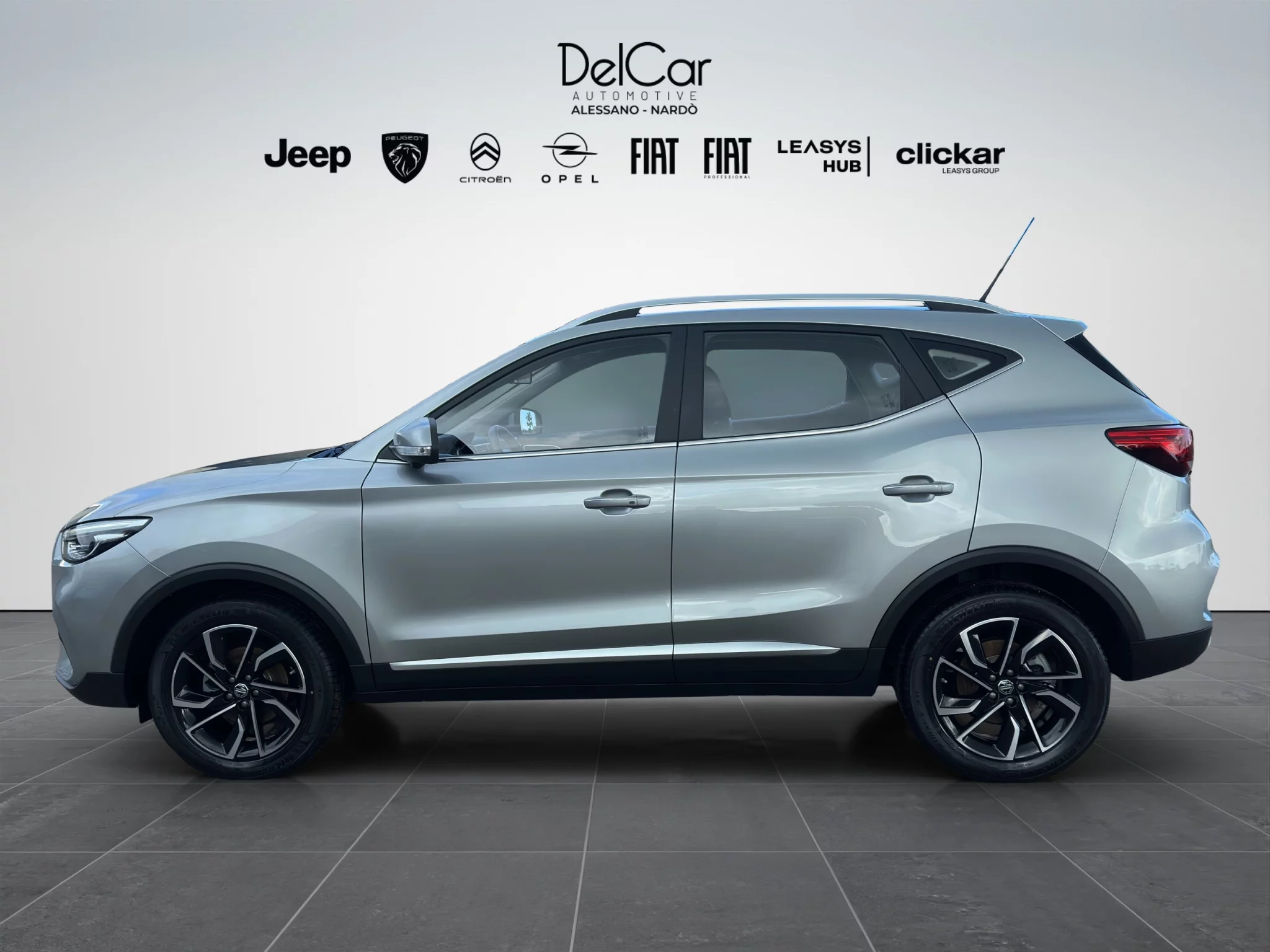 MG ZS 1.0 TURBO GDI AUTOMATICA LUXURY 2023 — foto 3 di 23