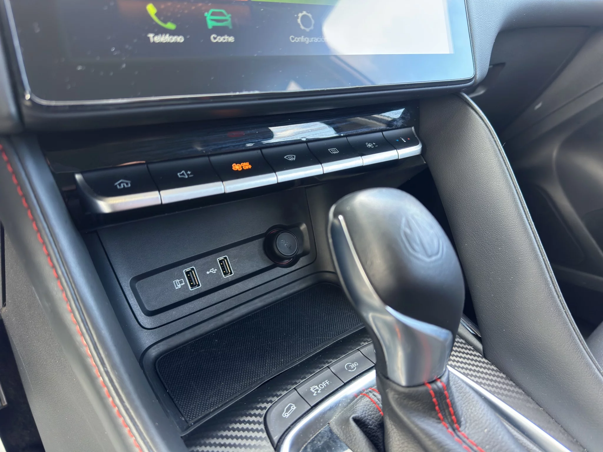MG ZS 1.0 TURBO GDI AUTOMATICA LUXURY 2023 — foto 16 di 23