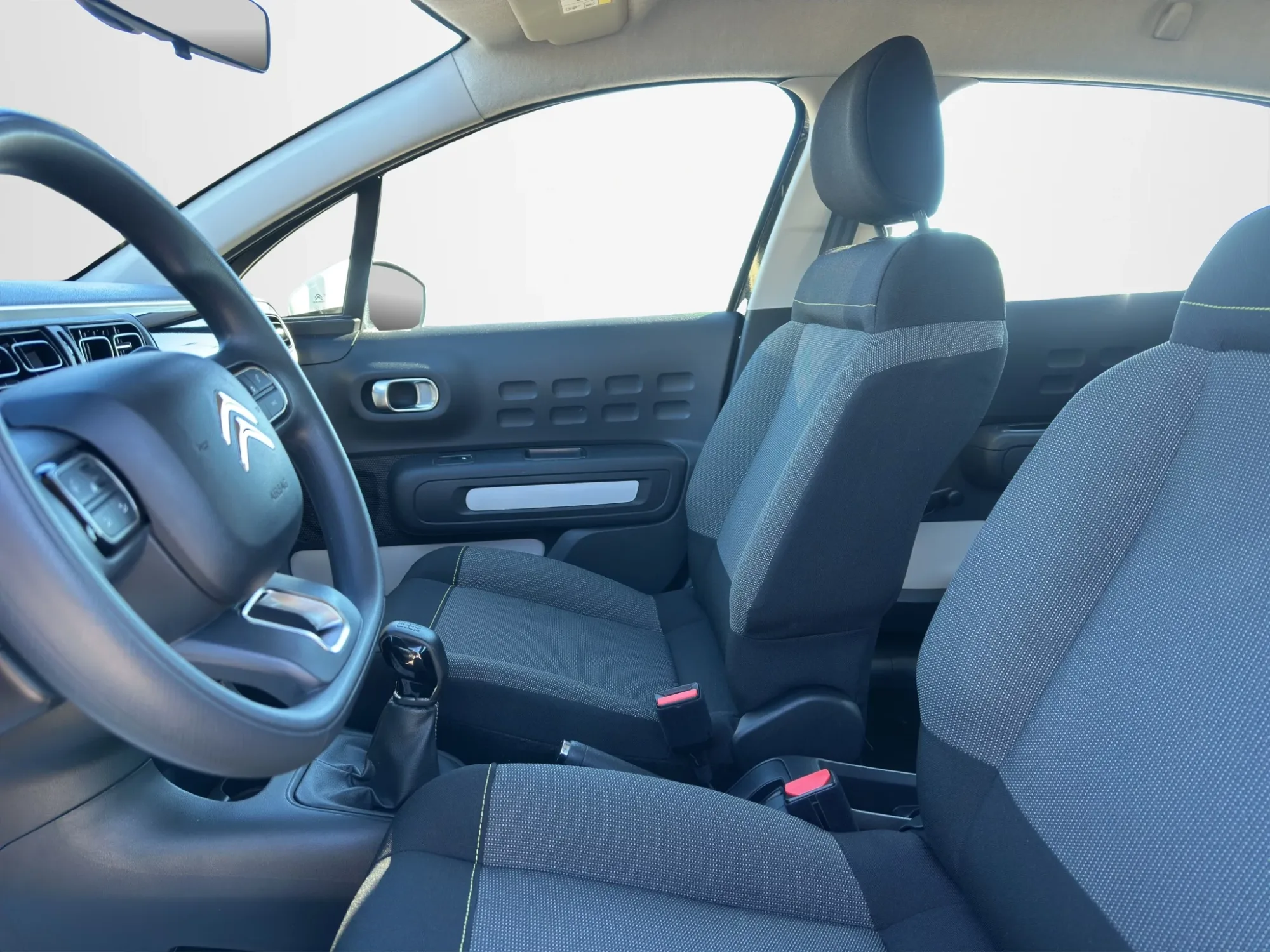 Citroën C3 1.2 YOU! 2022 — foto 9 di 20