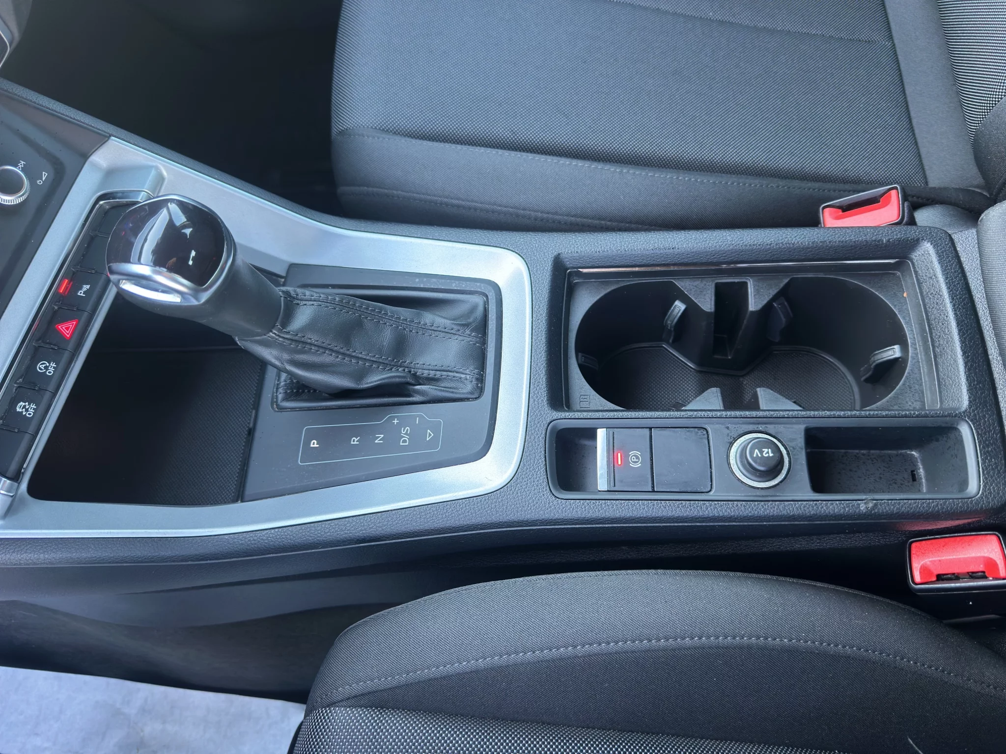 Audi Q3 35 TDI S-TRONIC BUSINESS ADVANCED 2022 — foto 17 di 22