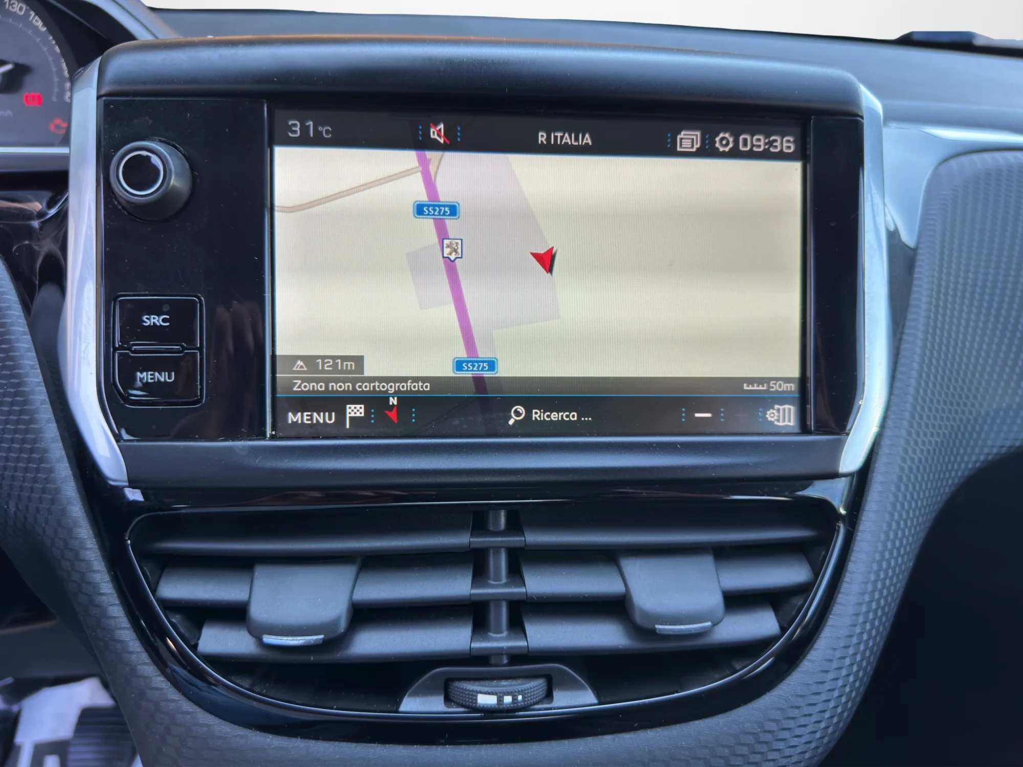 Peugeot 2008 1.5 100 Cv BlueHDI Allure 2019 — foto 15 di 21