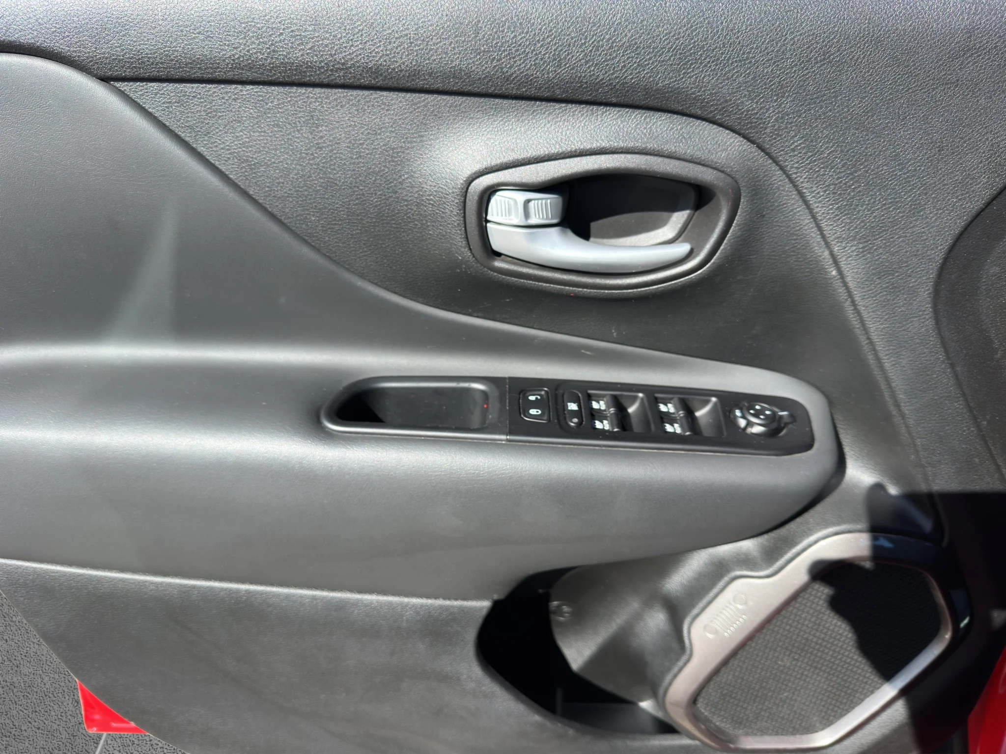 Jeep Renegade 1.6 MJT LIMITED 2023 — foto 11 di 21