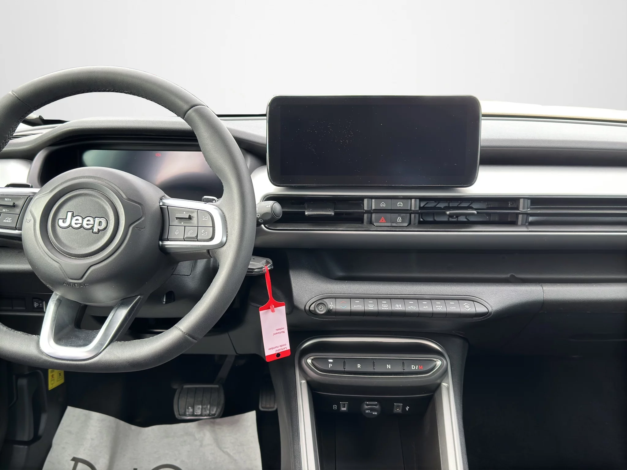 Jeep Avenger 1.2 TURBO MHEV ALTITUDE 2024 — foto 13 di 19