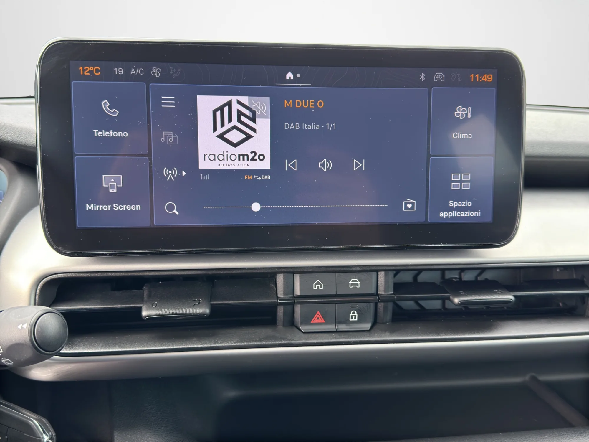 Jeep Avenger 1.2 TURBO MHEV ALTITUDE 2024 — foto 14 di 19