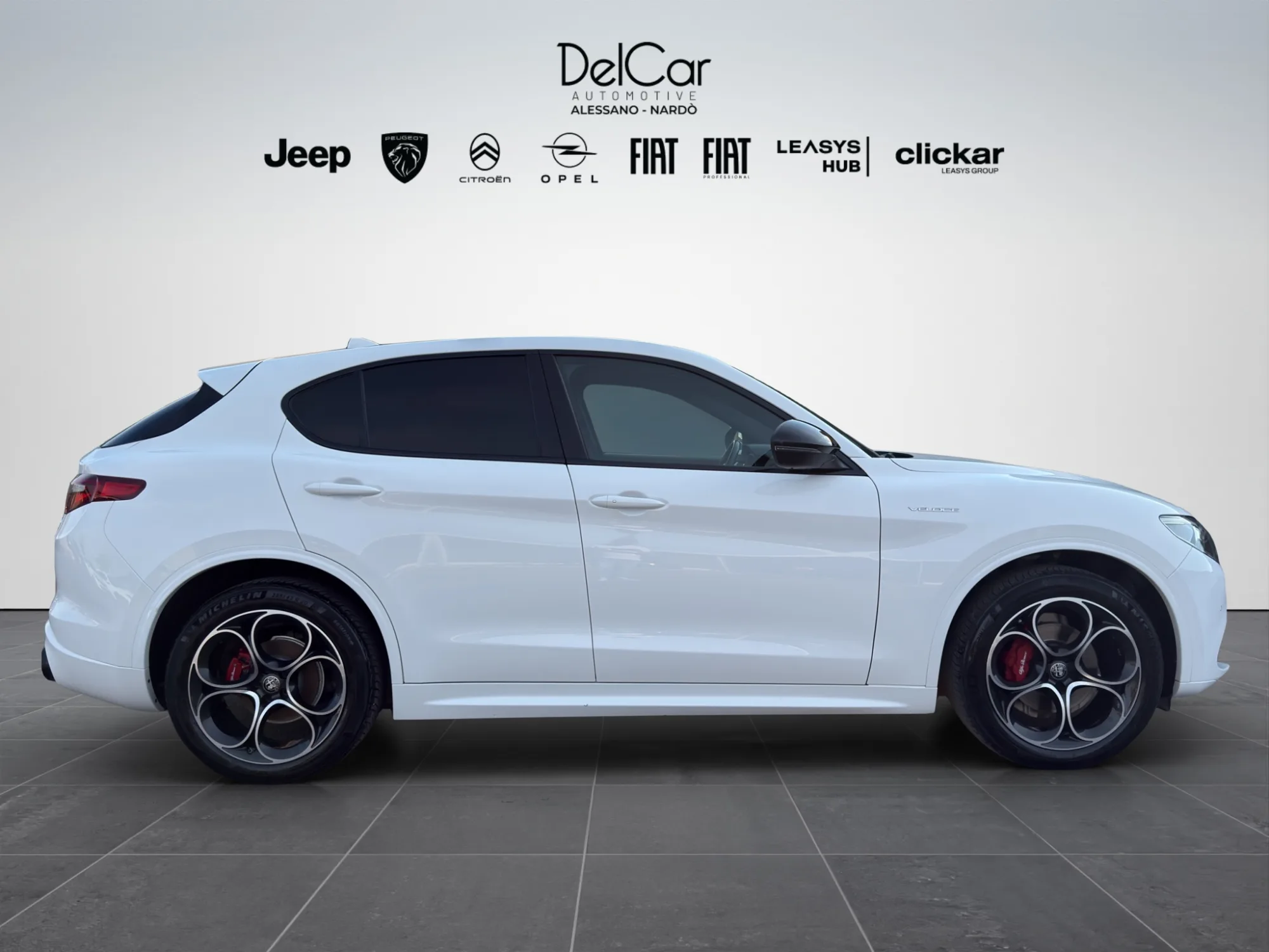 Alfa Romeo Stelvio 2.2 TD 210 Cv. Veloce AT8 Q4 2022 — foto 7 di 21