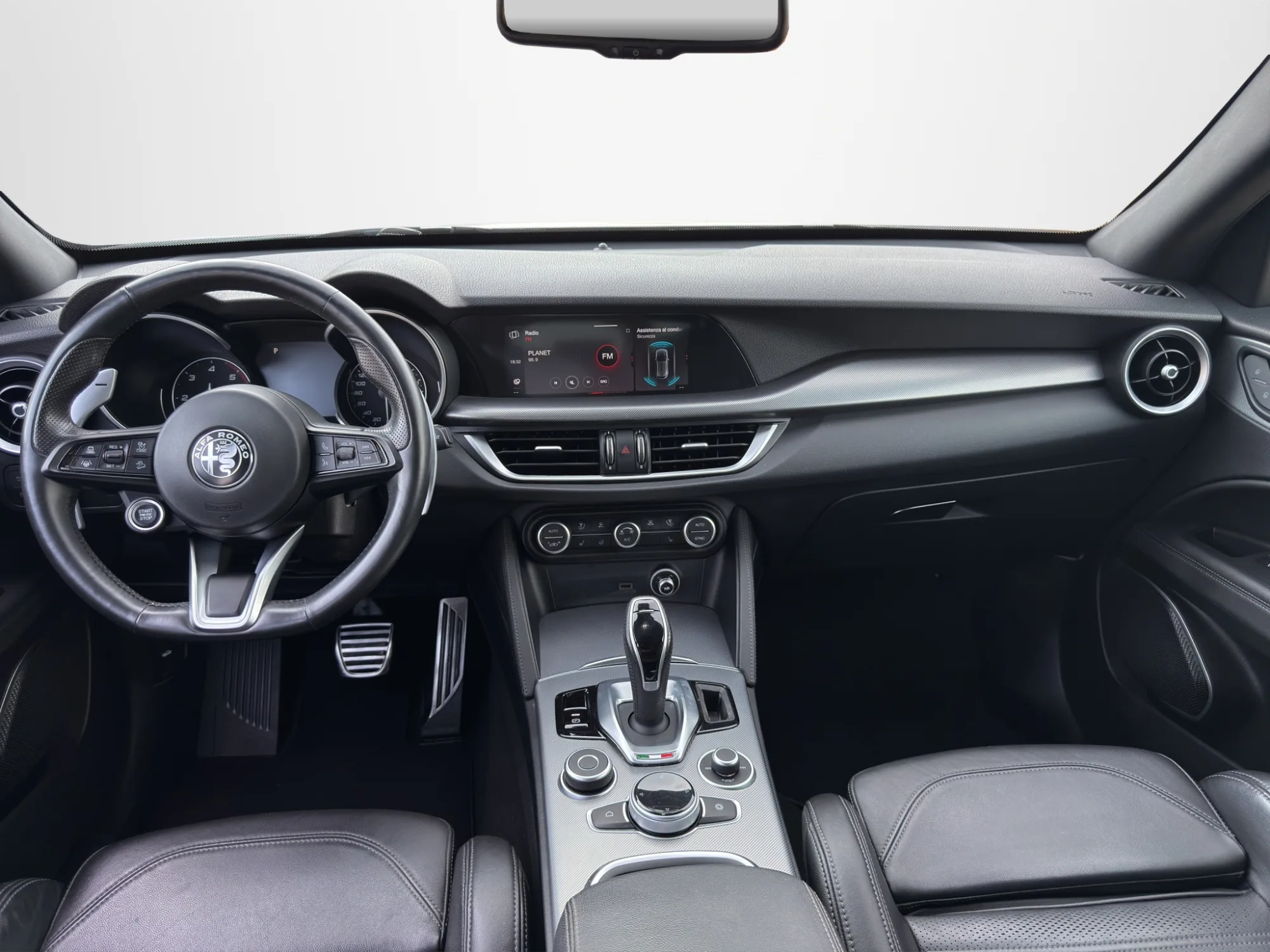 Alfa Romeo Stelvio 2.2 TD 210 Cv. Veloce AT8 Q4 2022 — foto 13 di 21