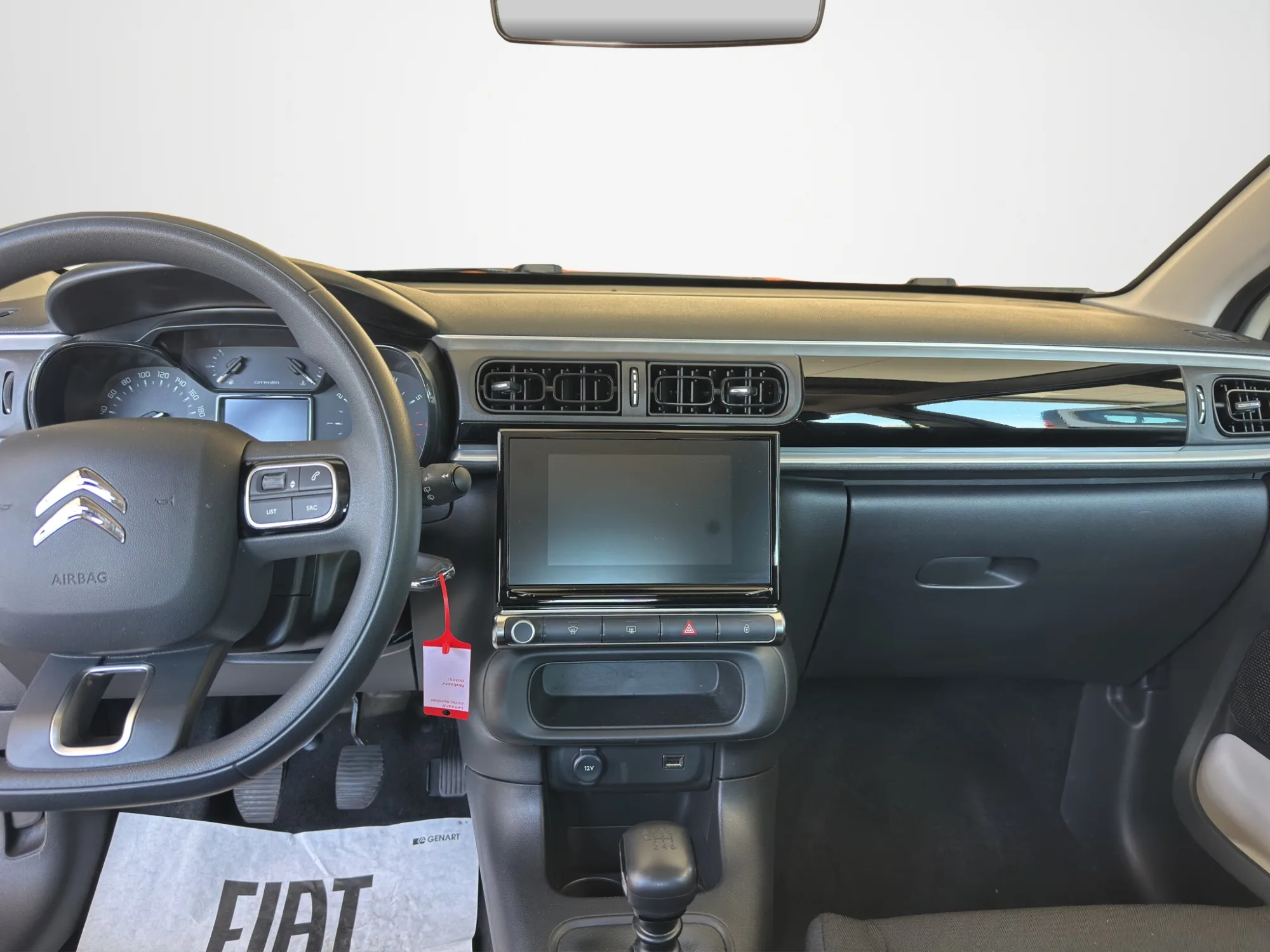 Citroën C3 1.5 BlueHDI 100 Cv. Plus 2024 — foto 14 di 20