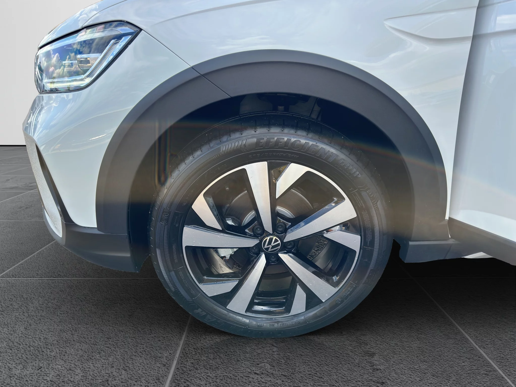 Volkswagen Taigo 1.0 TSI EDITION PLUS 2025 — foto 19 di 20