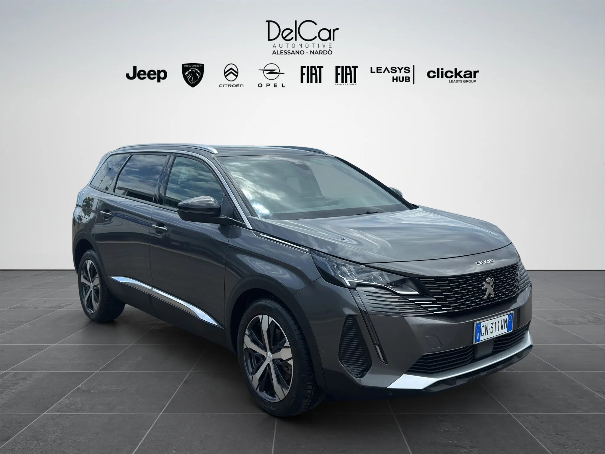 Peugeot 5008 1.5 BLUEHDI EAT8 2023 — foto 8 di 21