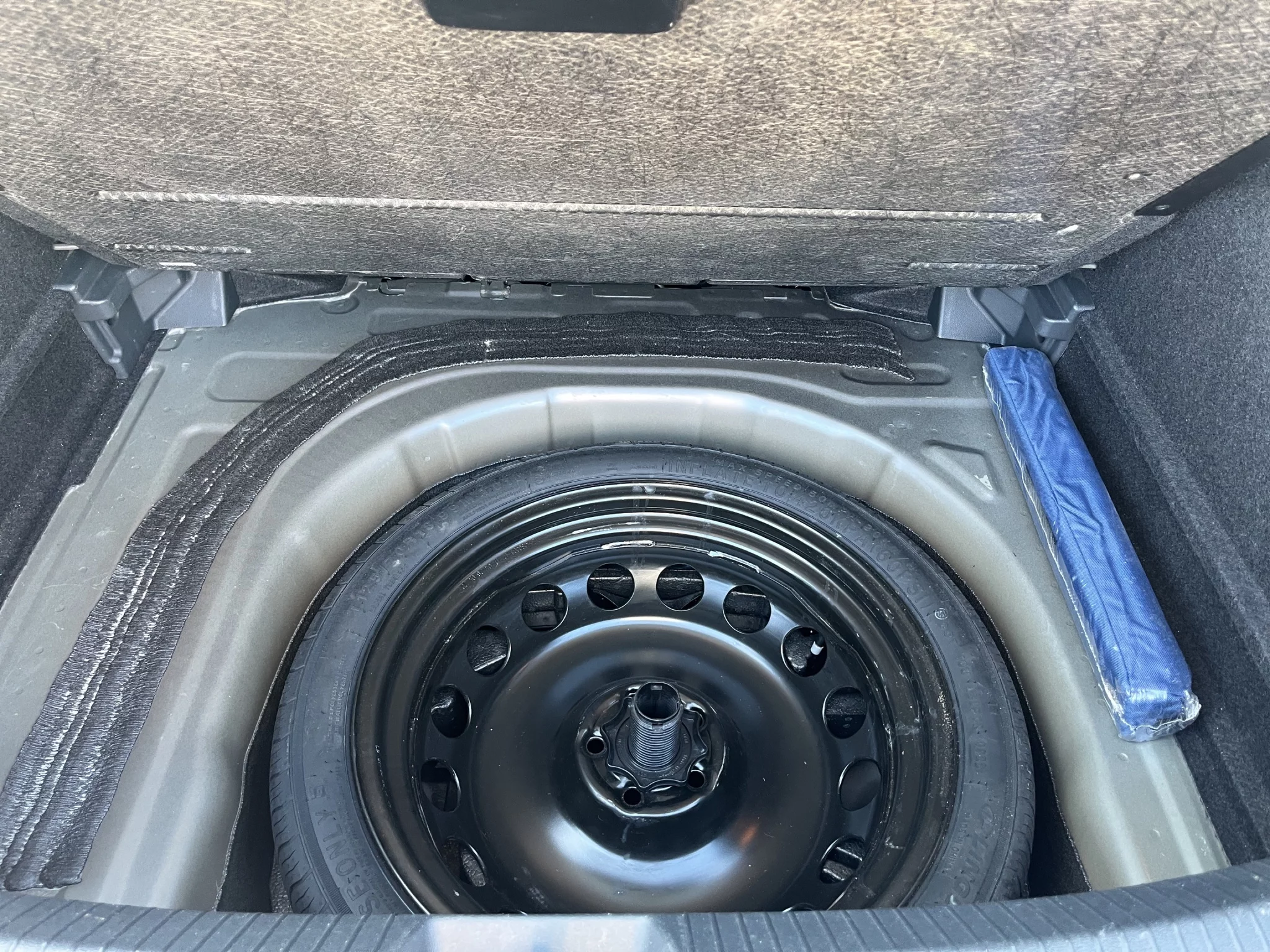 Volkswagen Taigo 1.0 TSI DSG LIFE 2022 — foto 20 di 21