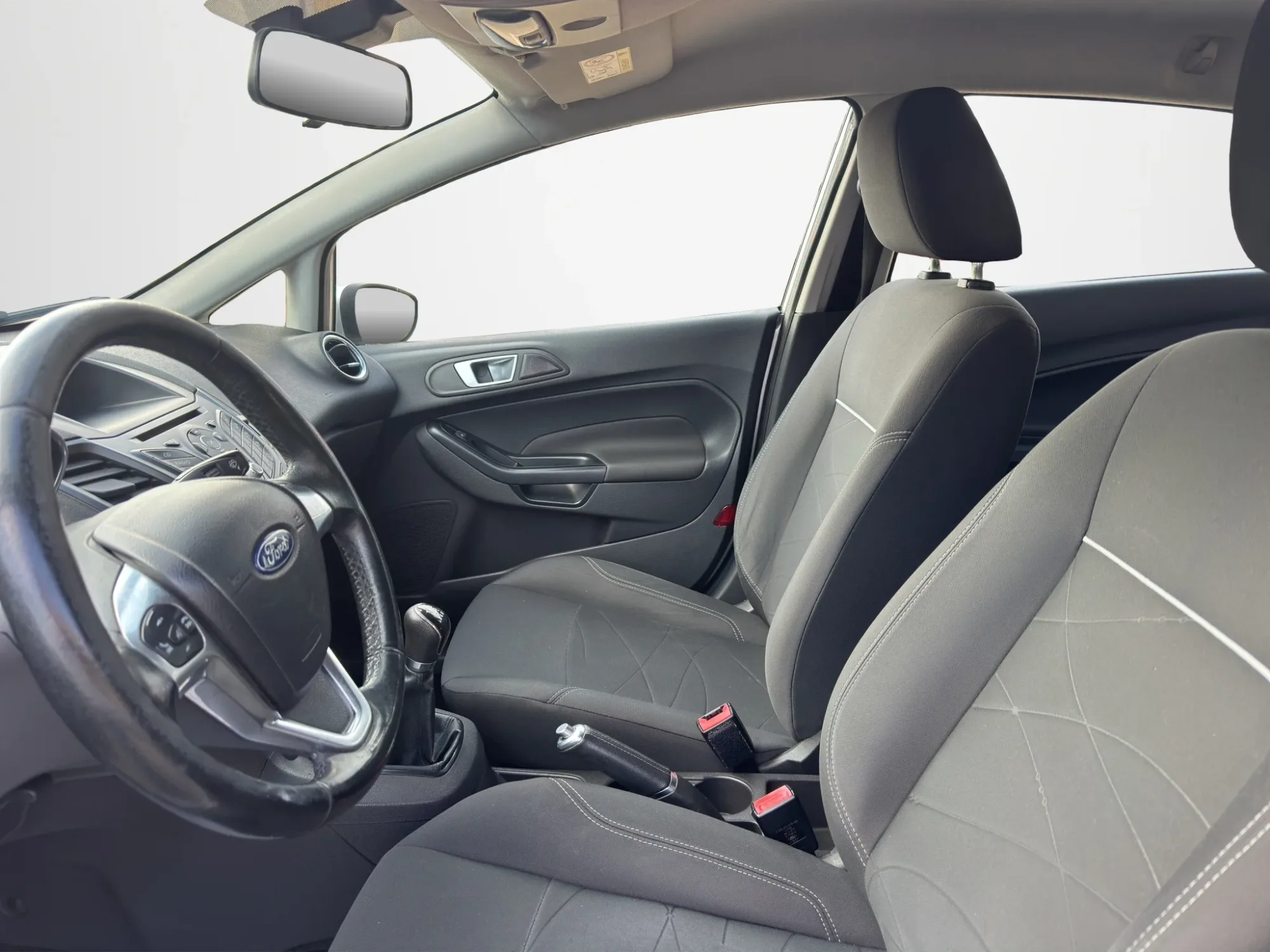 Ford Fiesta 1.5 TDCI PLUS 2016 — foto 9 di 20