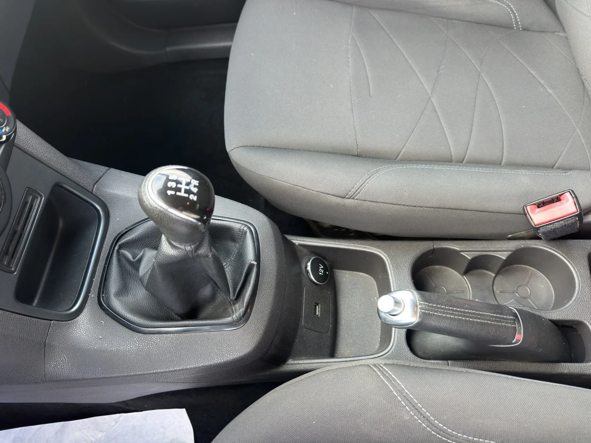 Ford Fiesta 1.5 TDCI PLUS 2016 — foto 16 di 20