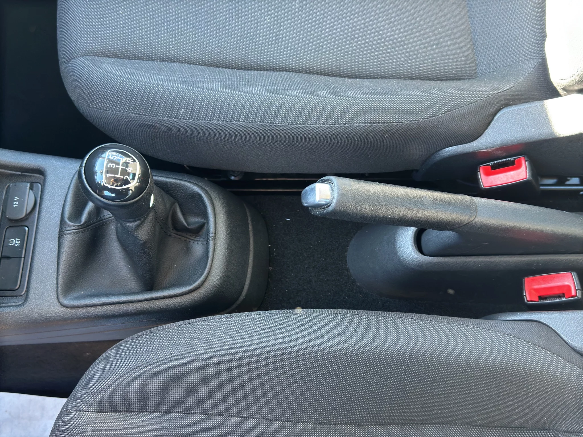 Volkswagen UP! MOVE 1.0 2022 — foto 16 di 21