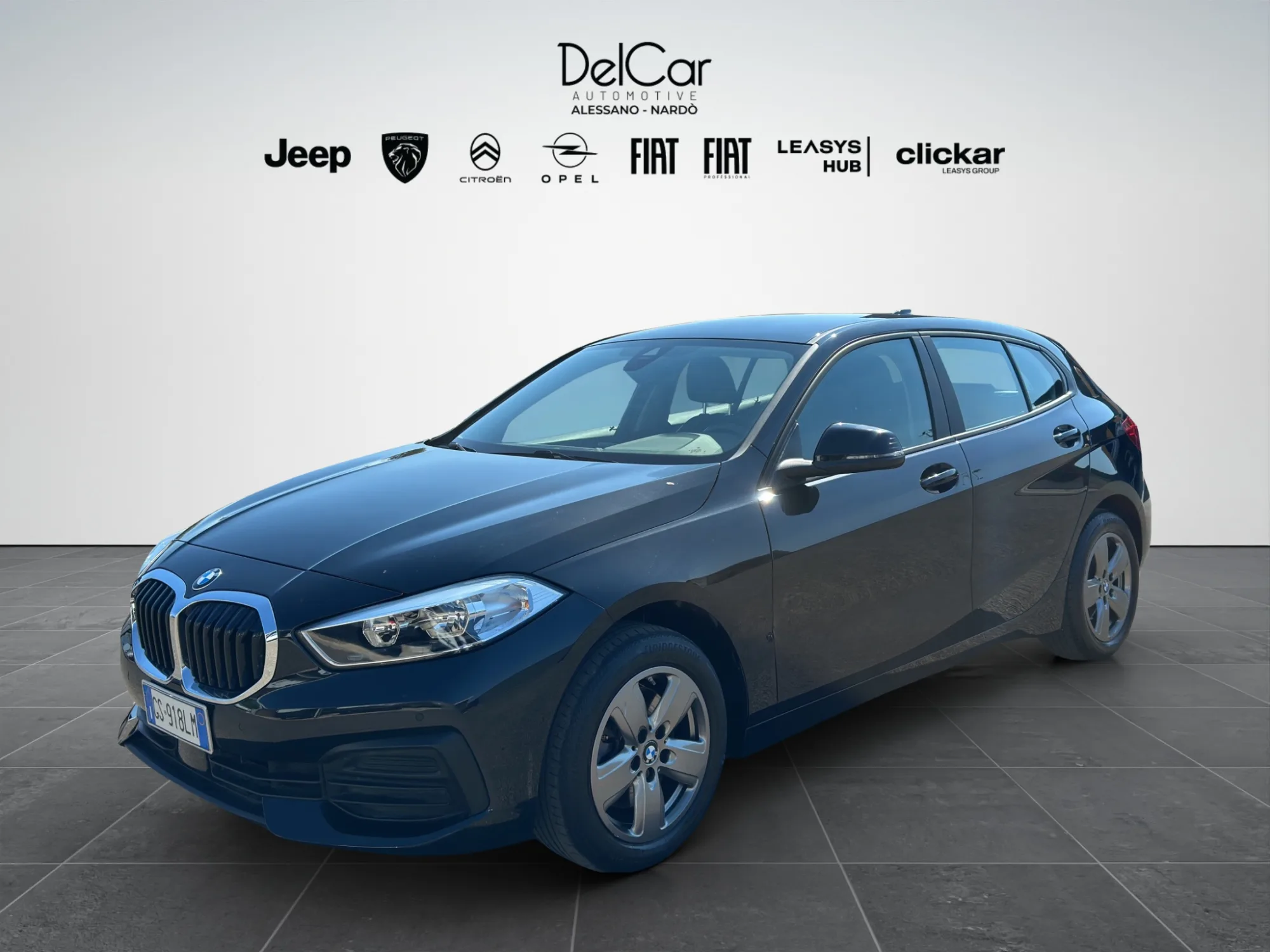 BMW Serie 1 118d 2.0 150 Cv. Business Advantage 2023 — foto 2 di 19