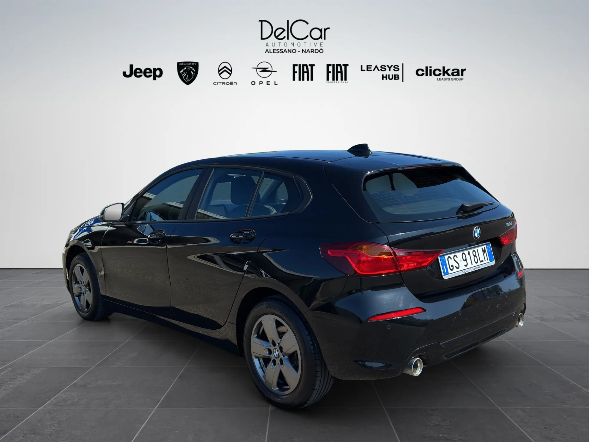 BMW Serie 1 118d 2.0 150 Cv. Business Advantage 2023 — foto 4 di 19