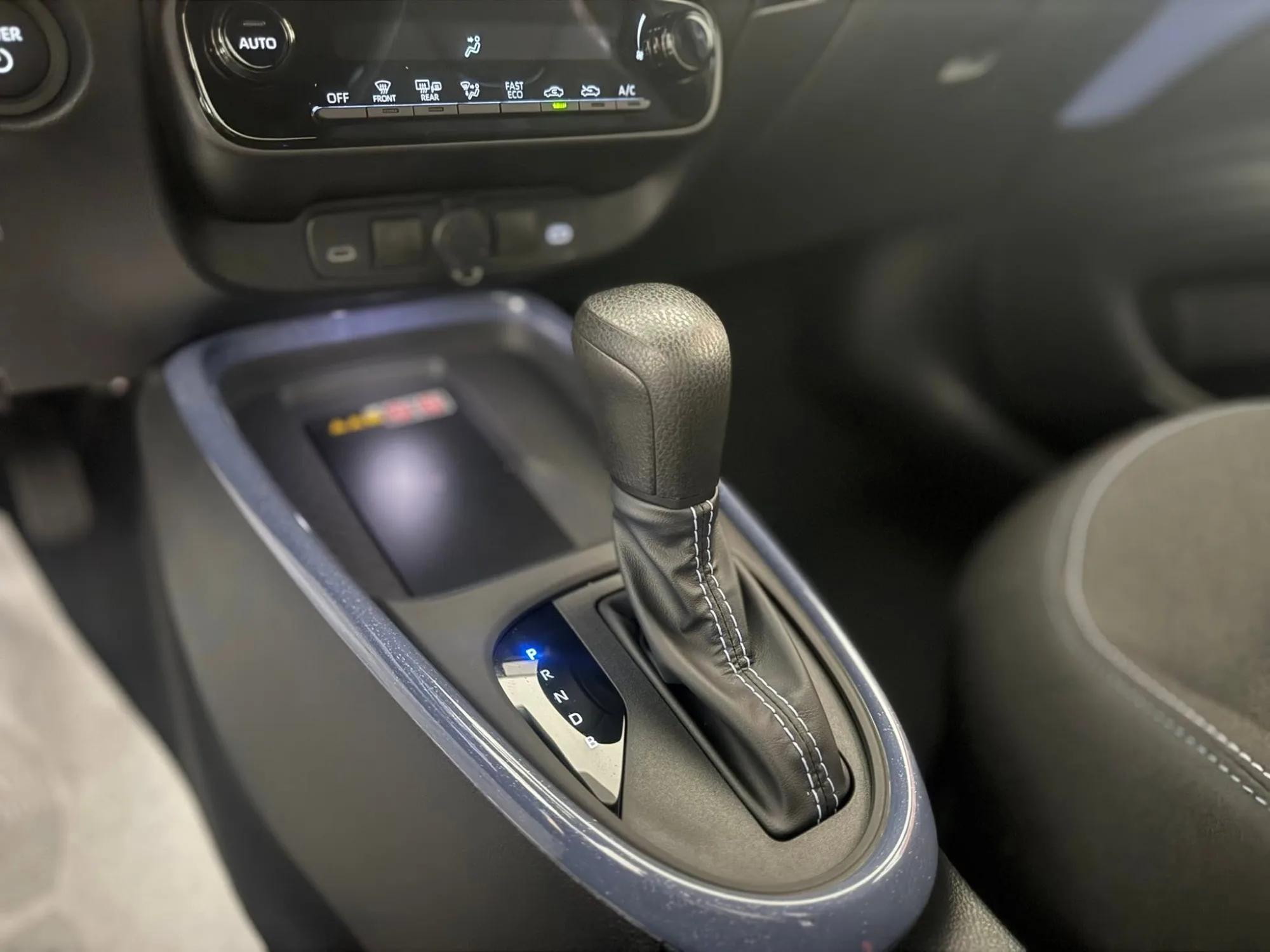 Toyota Aygo X ICON Full Hybrid MY26 115 Cv. 2026 — foto 8 di 10