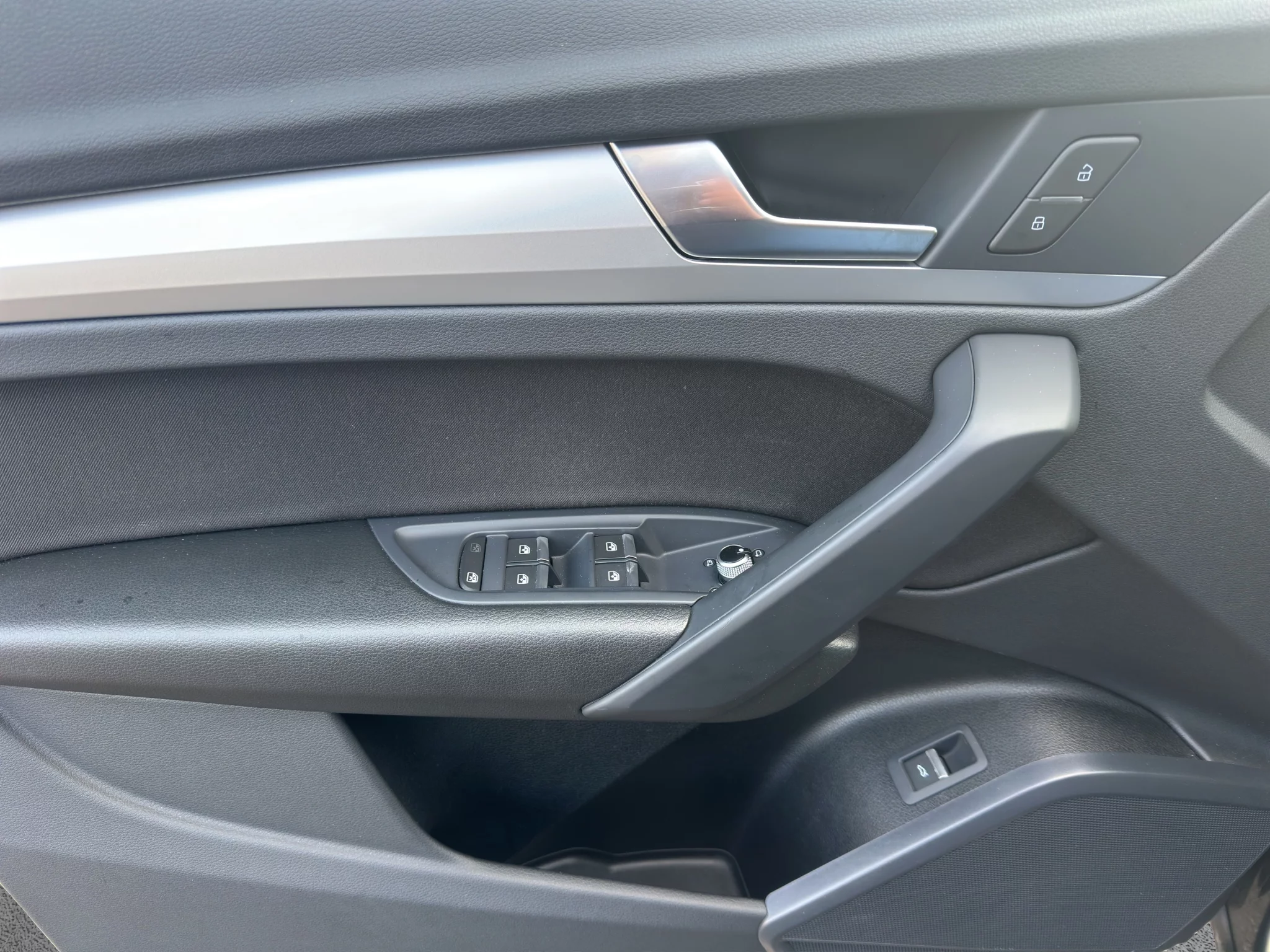 Audi Q5 40 2.0 TDI MHEV QUATTRO S LINE S-TRONIC 2024 — foto 12 di 23