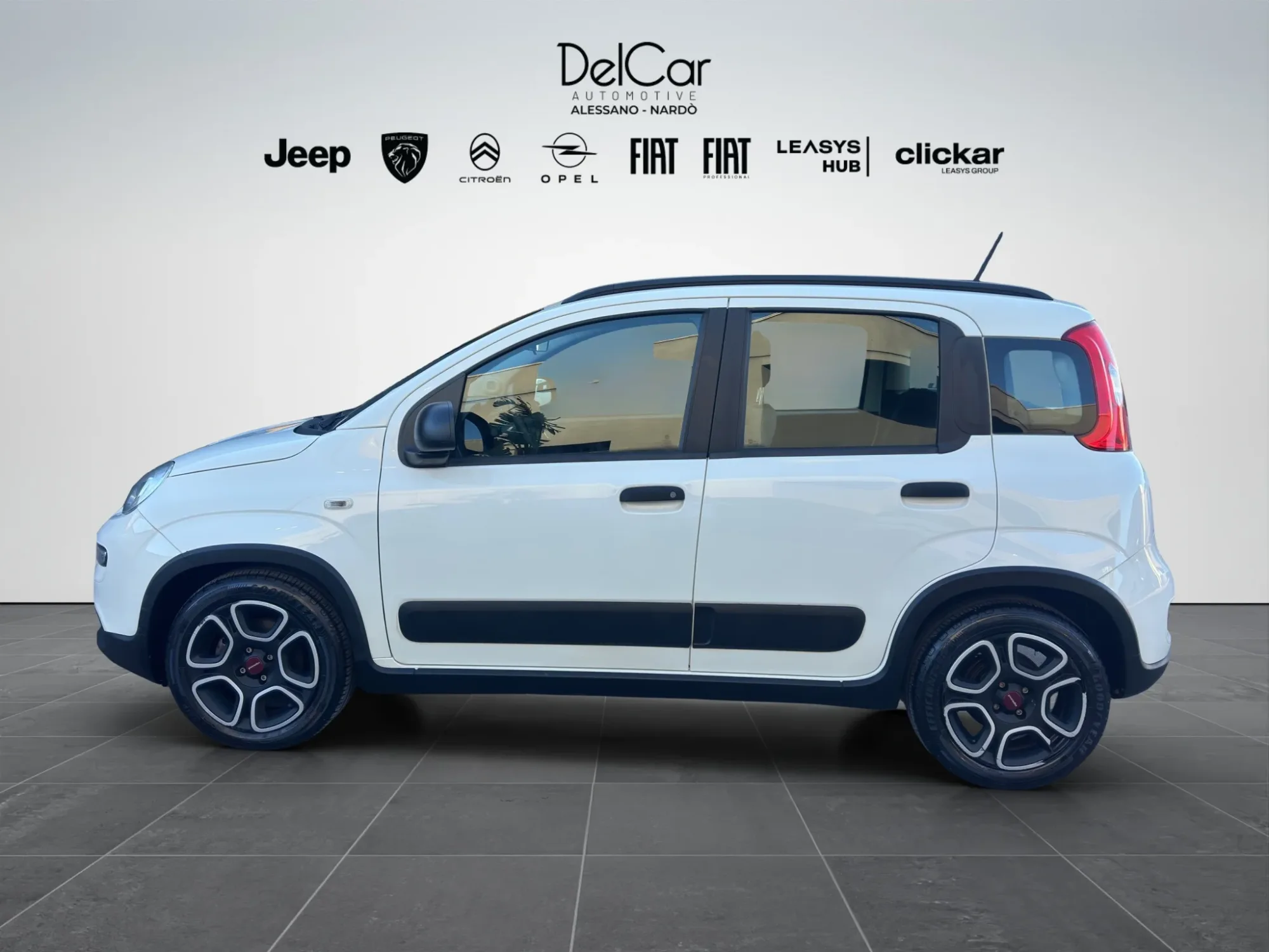 Fiat Panda 1.0 HYBRID CITY LIFE 2021 — foto 3 di 19