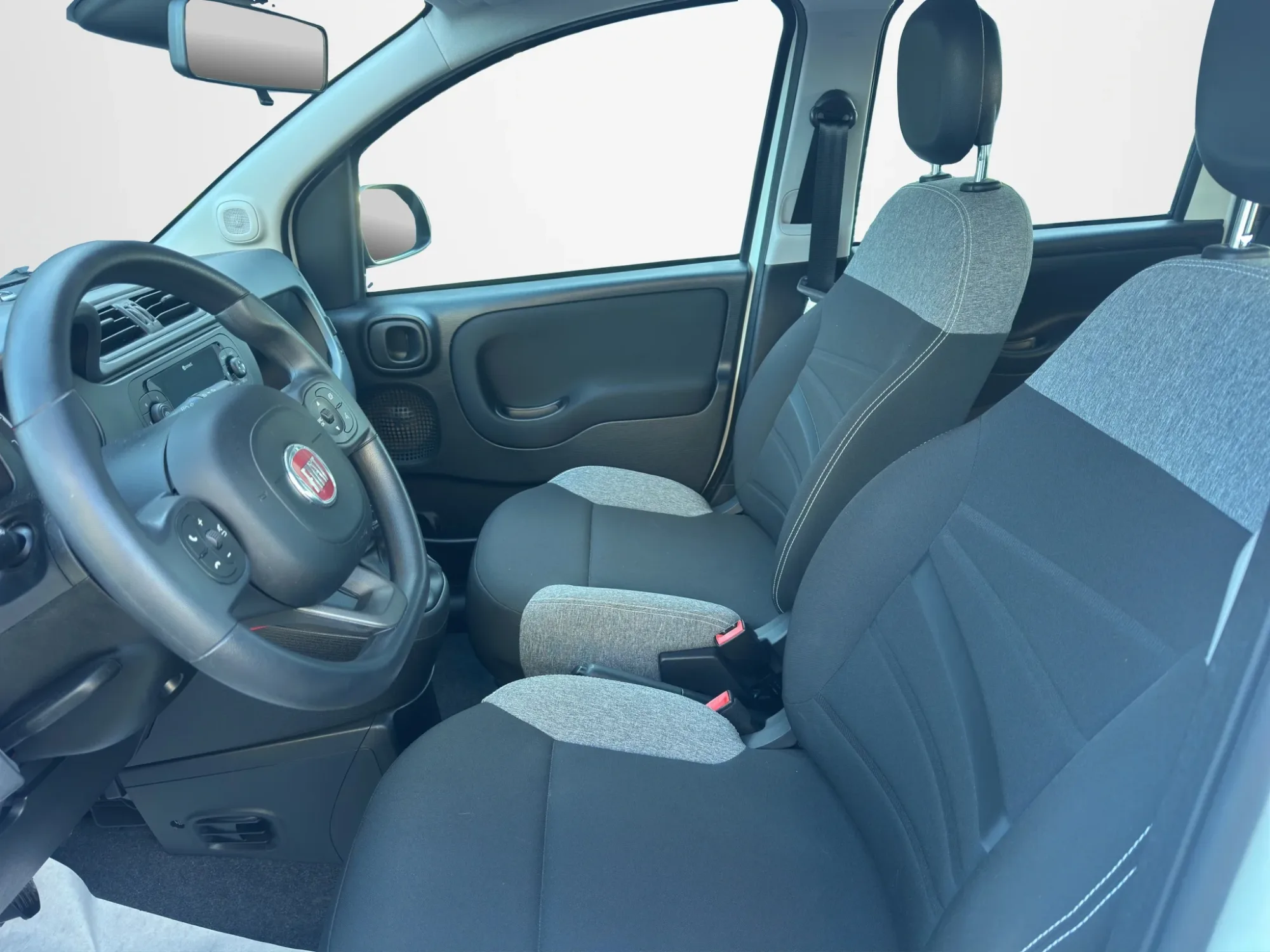 Fiat Panda 1.0 HYBRID CITY LIFE 2021 — foto 9 di 19