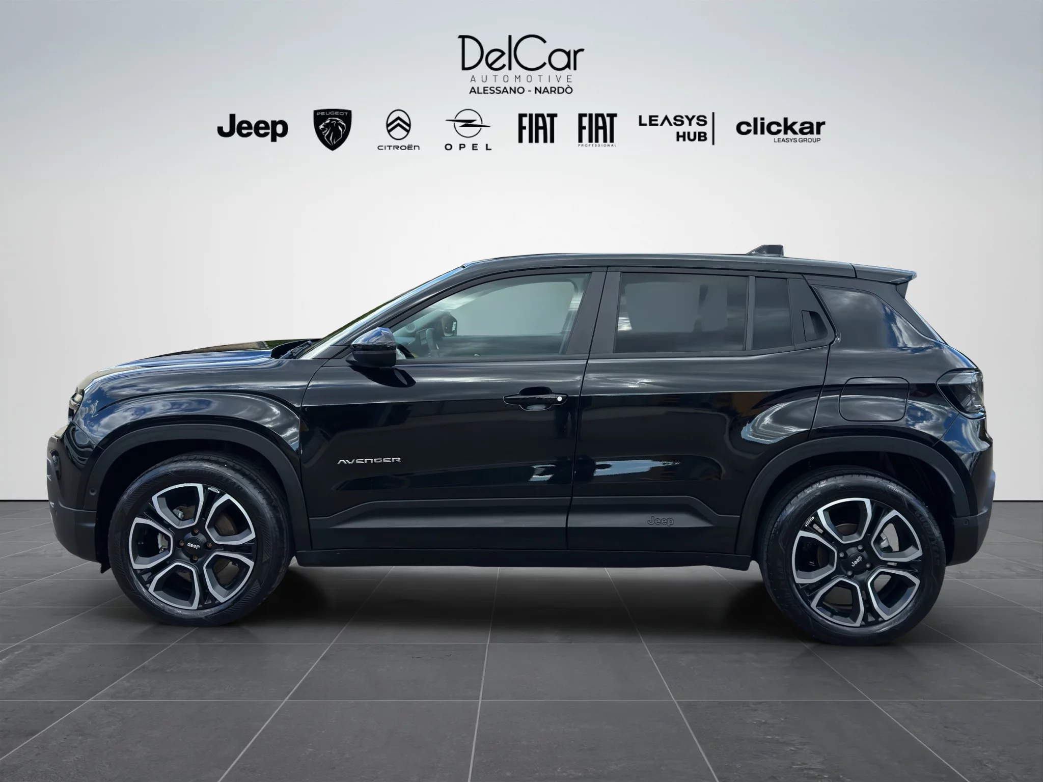 Jeep Avenger 1.2 TURBO SUMMIT 2023 — foto 3 di 23