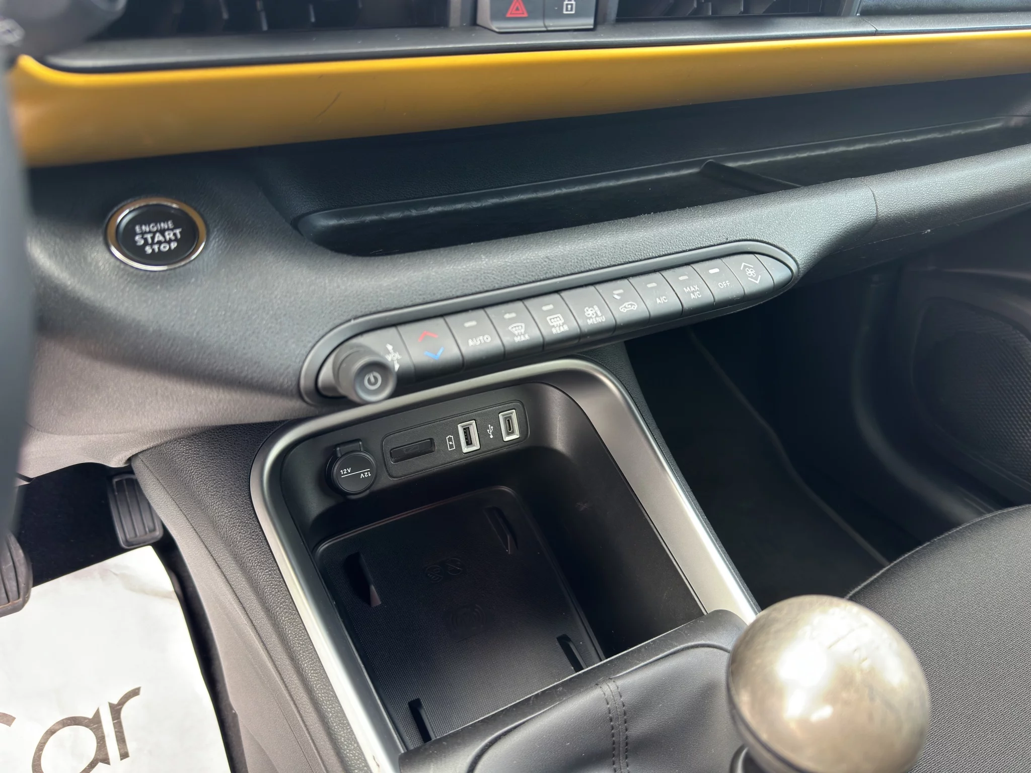 Jeep Avenger 1.2 TURBO SUMMIT 2023 — foto 17 di 23