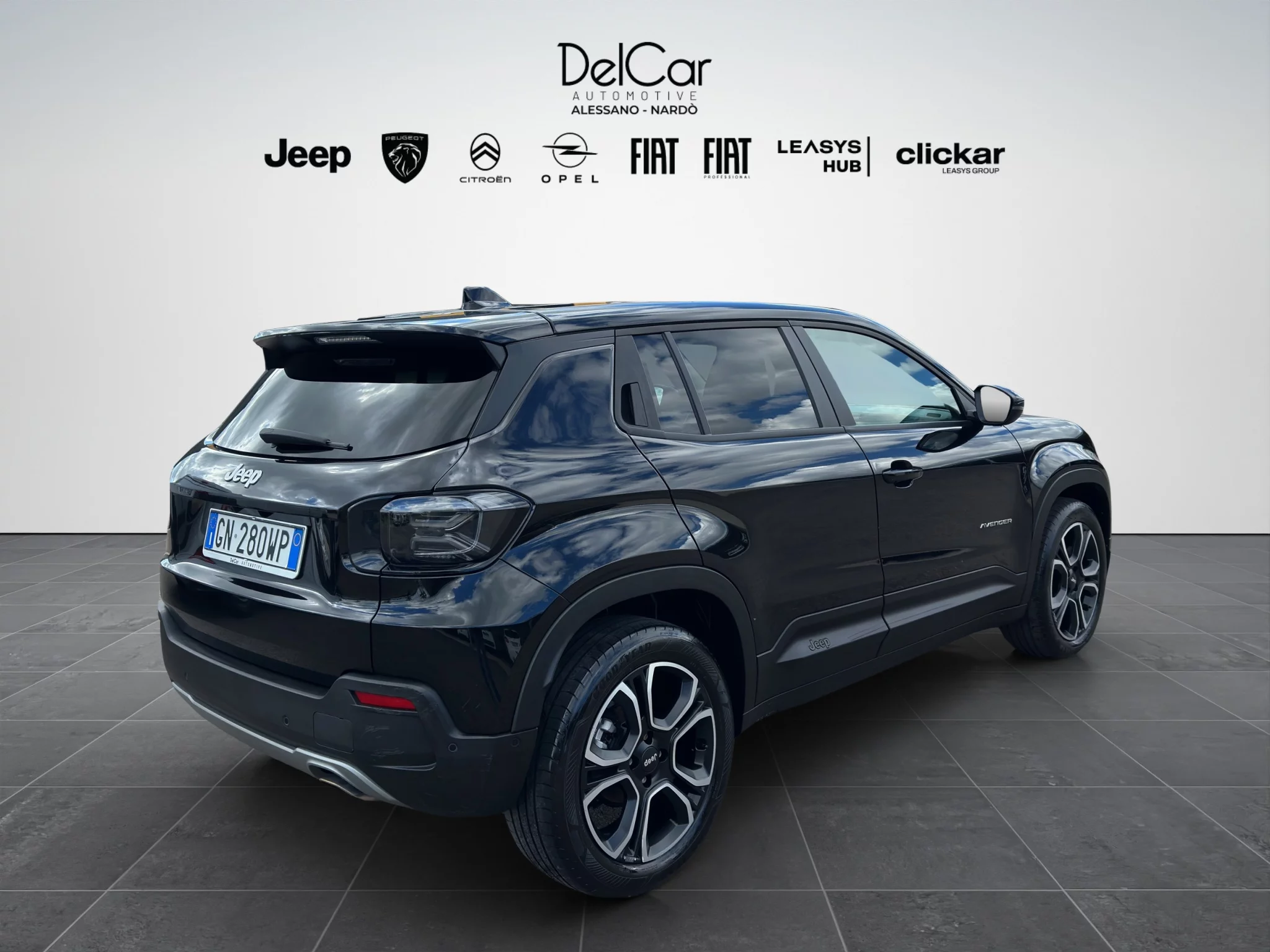 Jeep Avenger 1.2 TURBO SUMMIT 2023 — foto 6 di 23