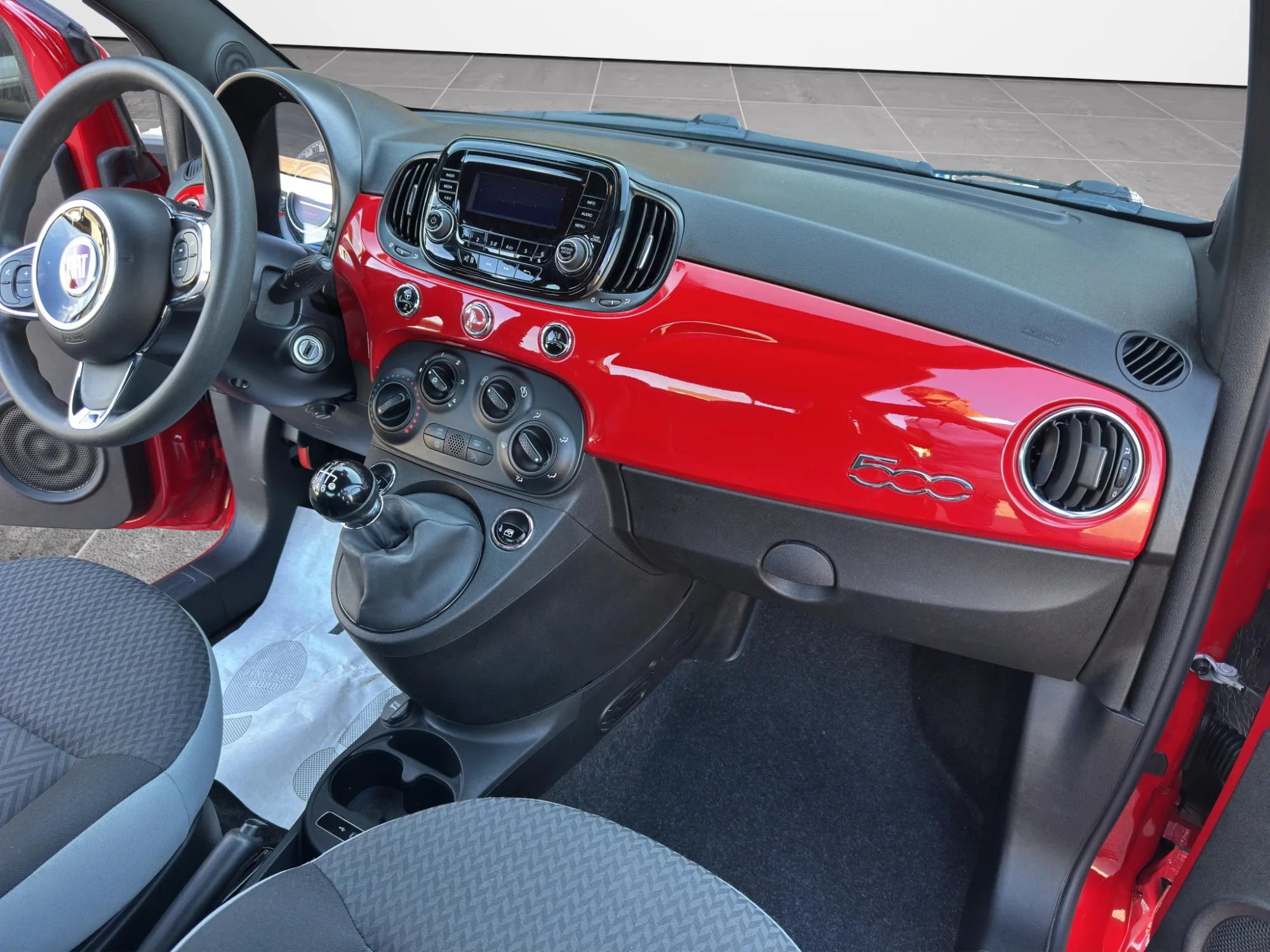 Fiat 500 1.0 70 Cv. Hybrid Pop 2020 — foto 18 di 22